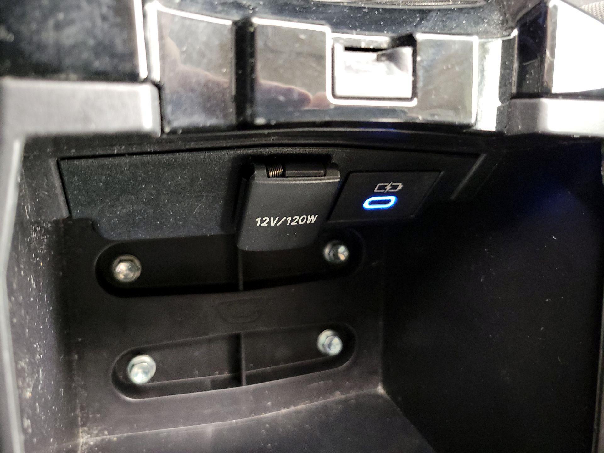 Thumbnail: 2022 Toyota Corolla - 19