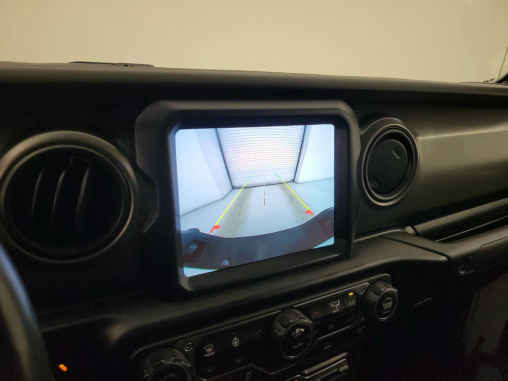 Thumbnail: 2022 Jeep Gladiator - 15