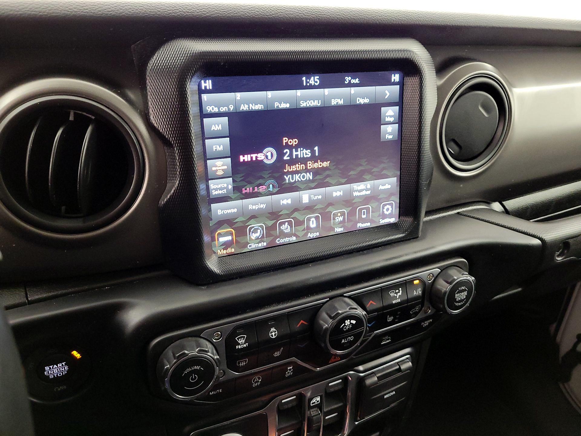 Thumbnail: 2022 Jeep Gladiator - 16