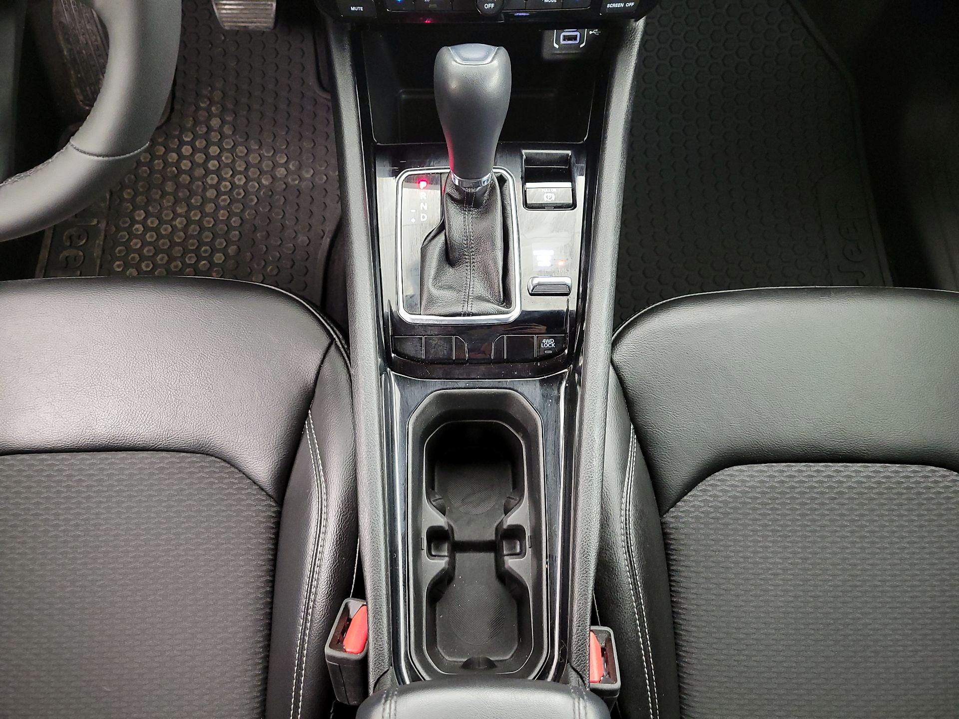 Thumbnail: 2023 Jeep Compass - 17