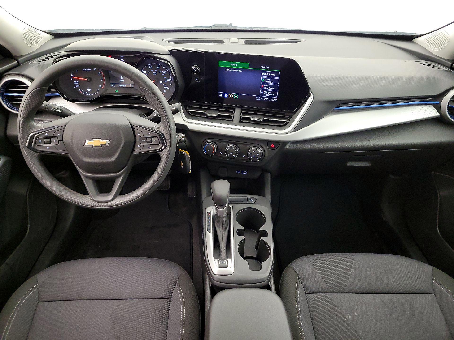 Thumbnail: 2025 Chevrolet Trax - 9