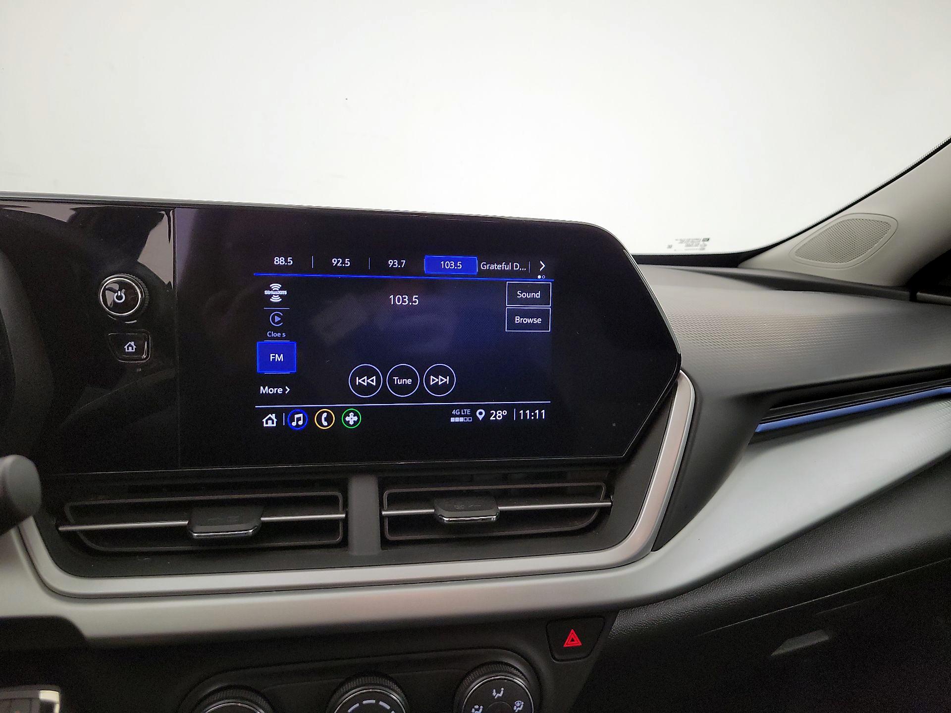 Thumbnail: 2025 Chevrolet Trax - 16