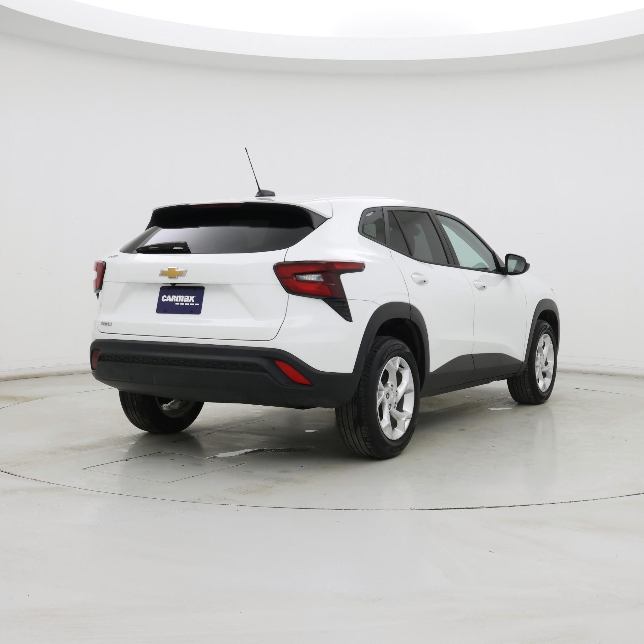 Thumbnail: 2025 Chevrolet Trax - 8