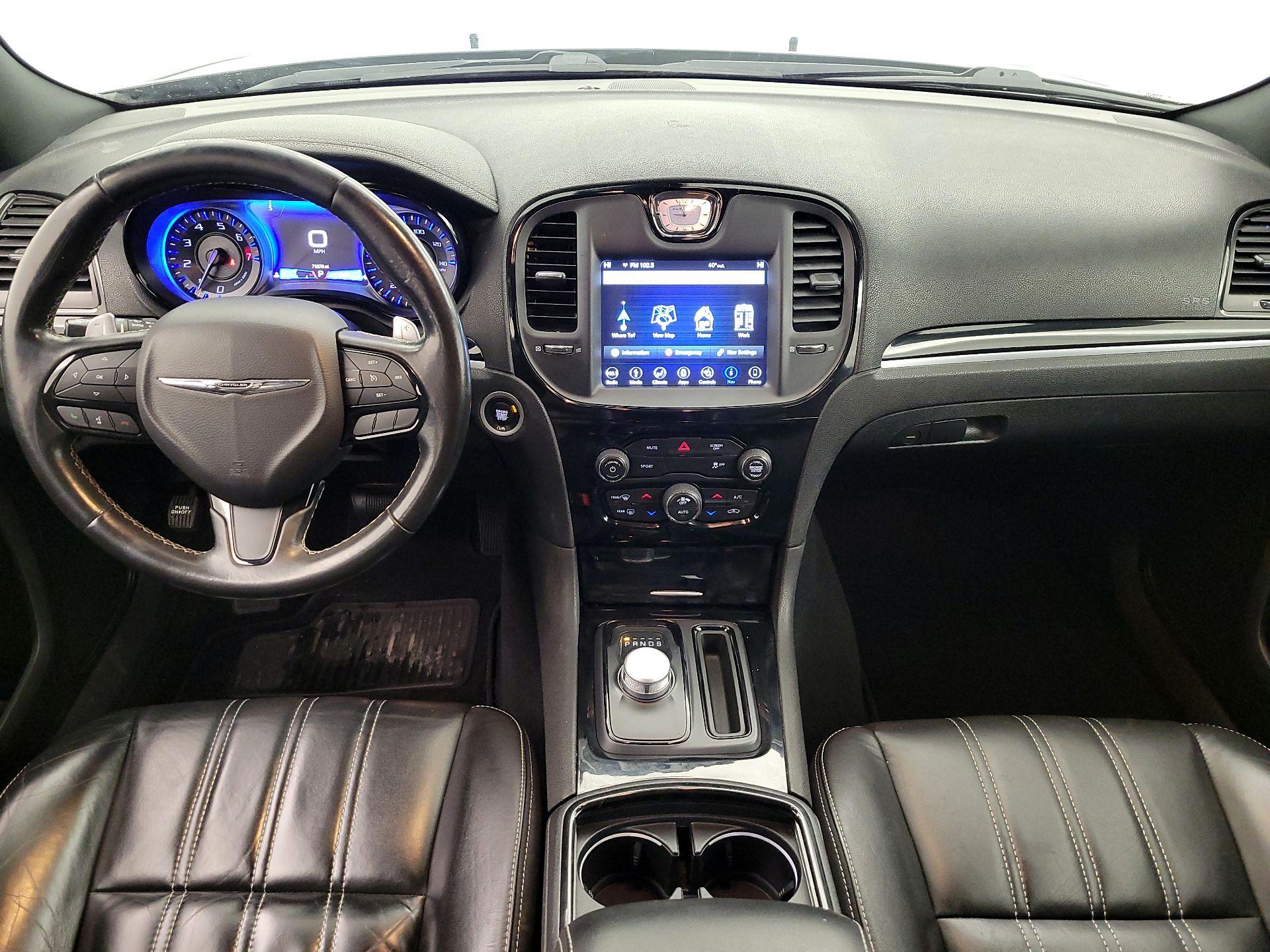 Thumbnail: 2019 Chrysler 300 - 9