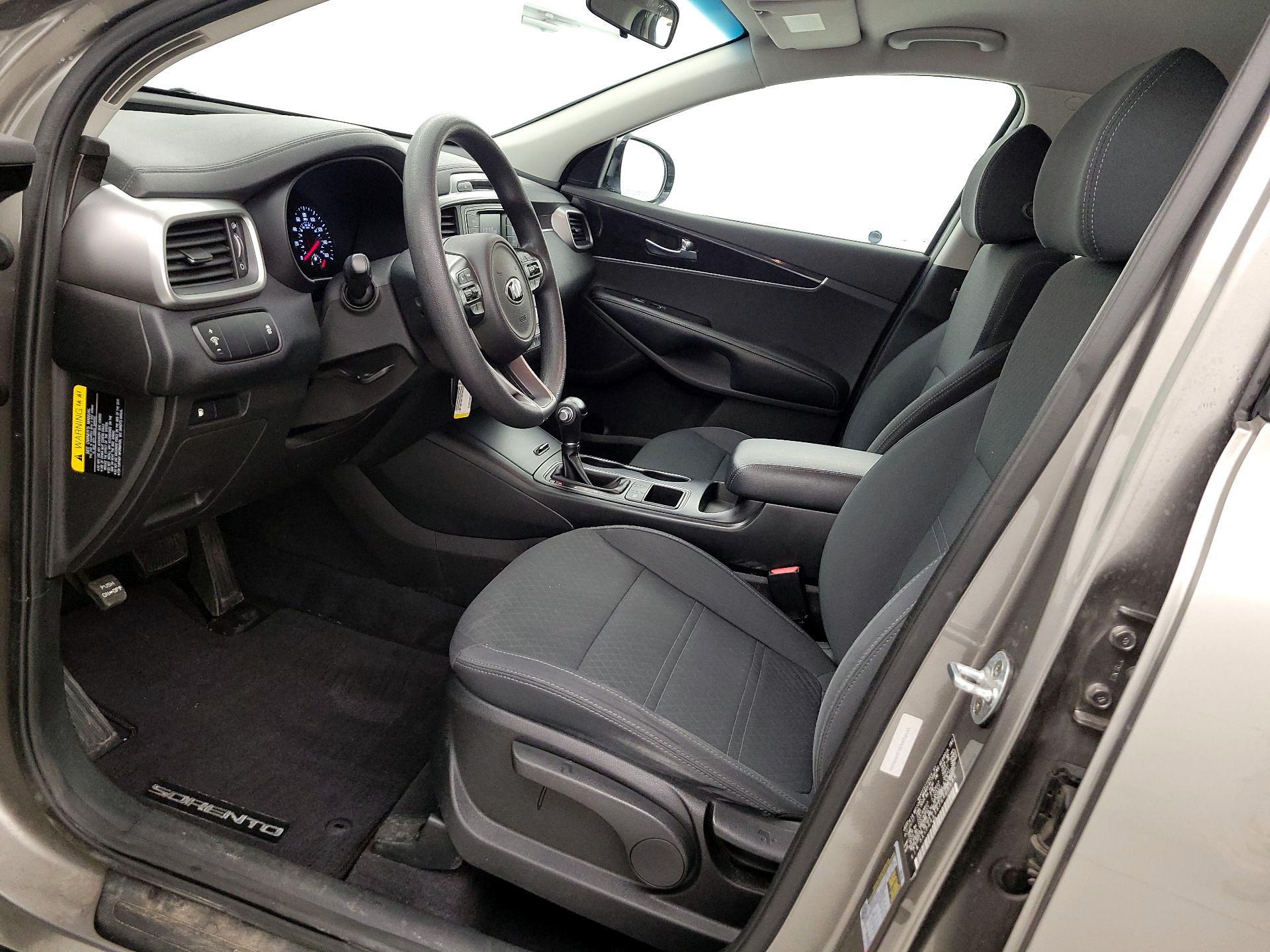 Thumbnail: 2018 Kia Sorento - 11