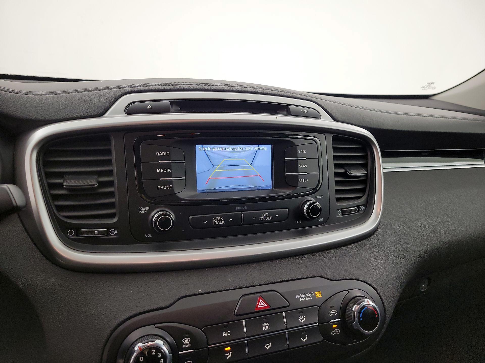 Thumbnail: 2018 Kia Sorento - 14