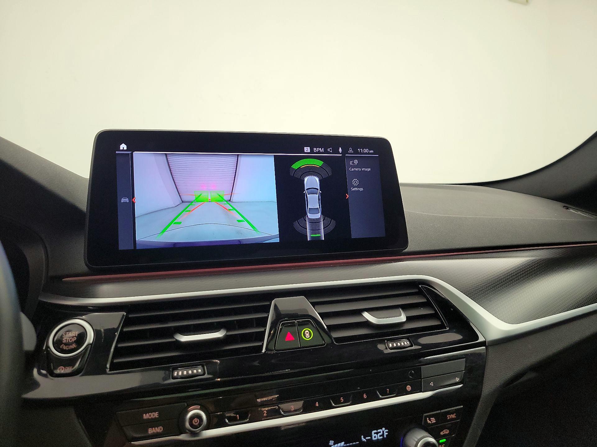 Thumbnail: 2023 BMW 5 Series - 15