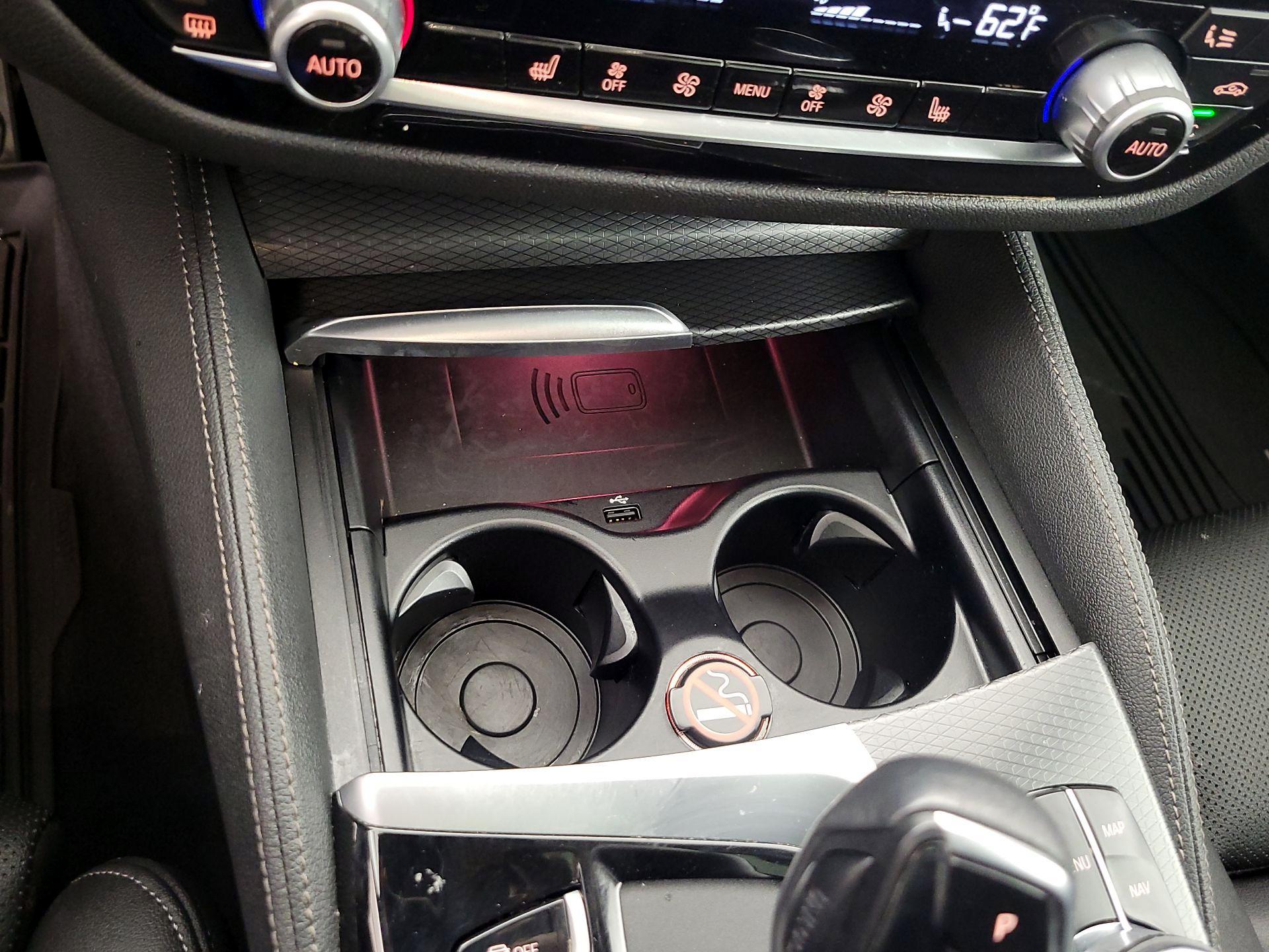 Thumbnail: 2023 BMW 5 Series - 19