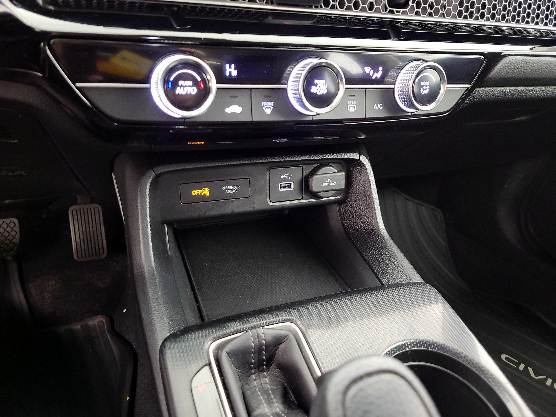 Thumbnail: 2024 Honda Civic - 18