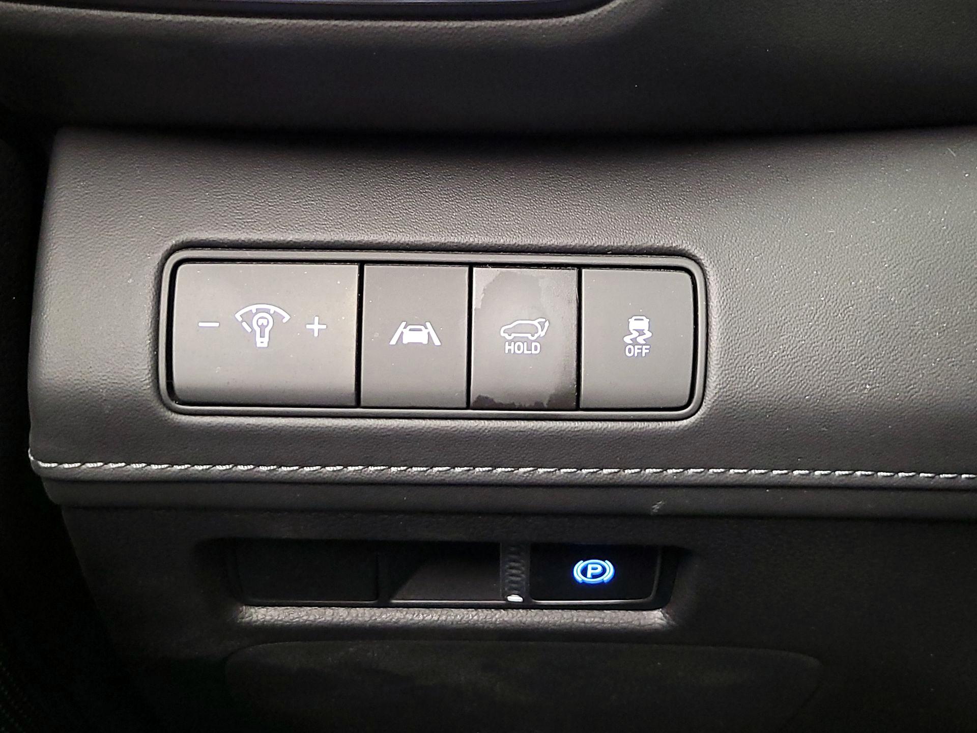 Thumbnail: 2023 Hyundai Santa Fe - 13