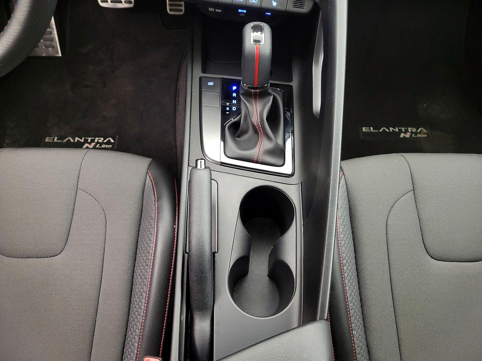 Thumbnail: 2025 Hyundai Elantra - 18