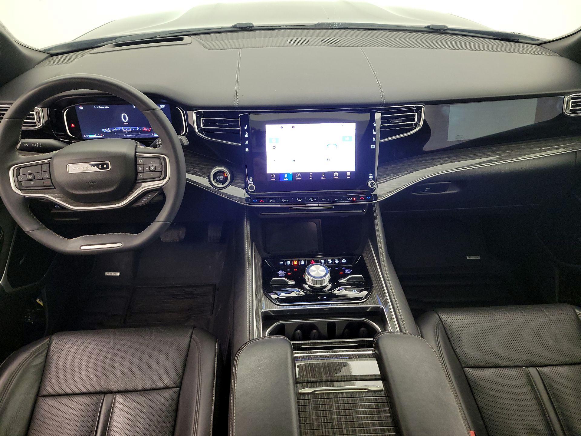 Thumbnail: 2022 Jeep Wagoneer - 9