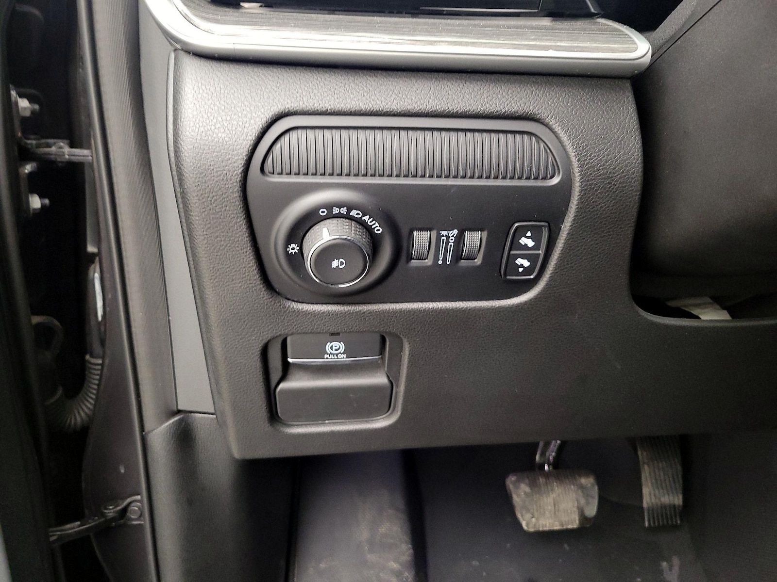 2022 Jeep Wagoneer Series III - Photo 14