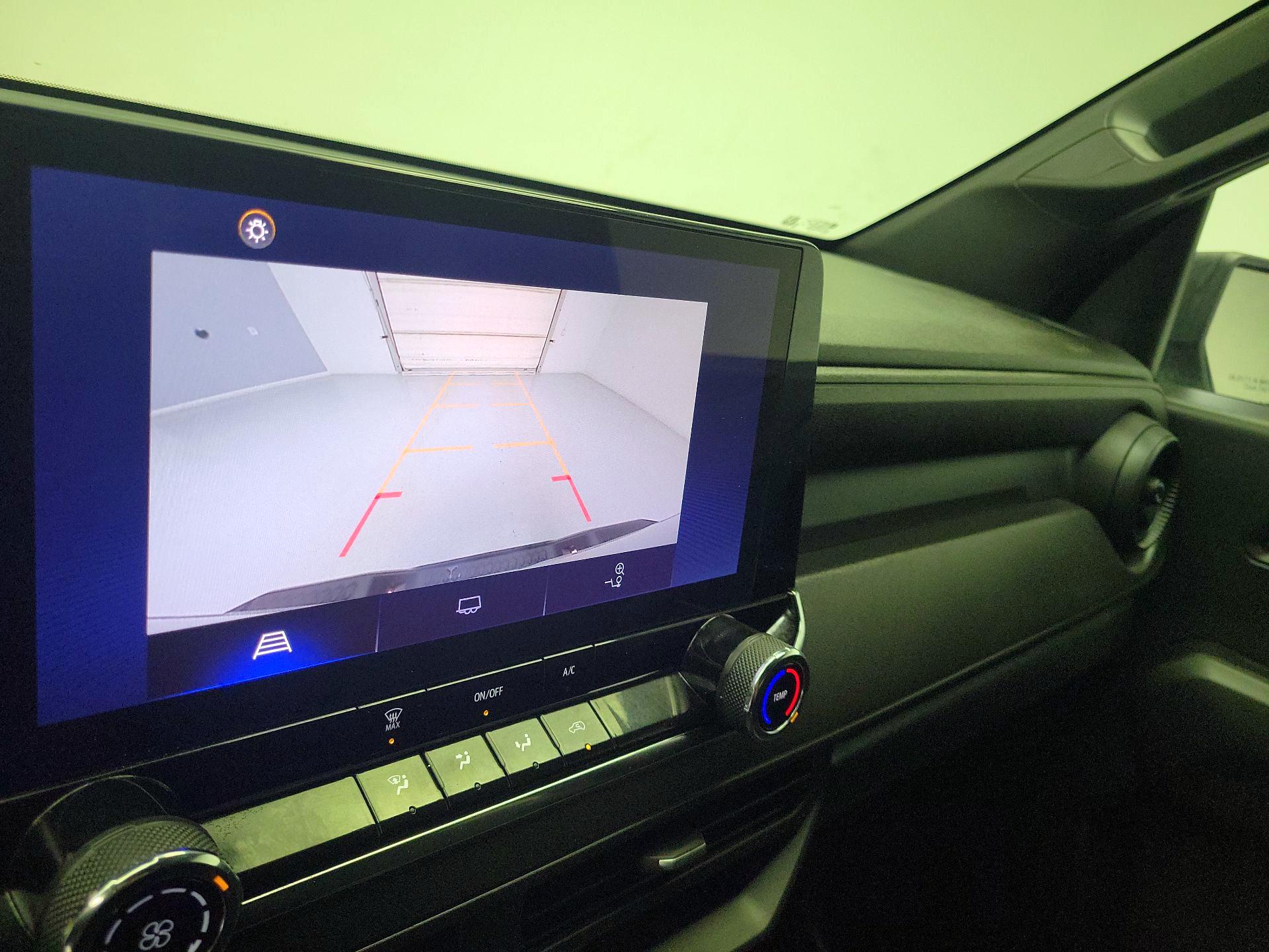 Thumbnail: 2023 Chevrolet Colorado - 14