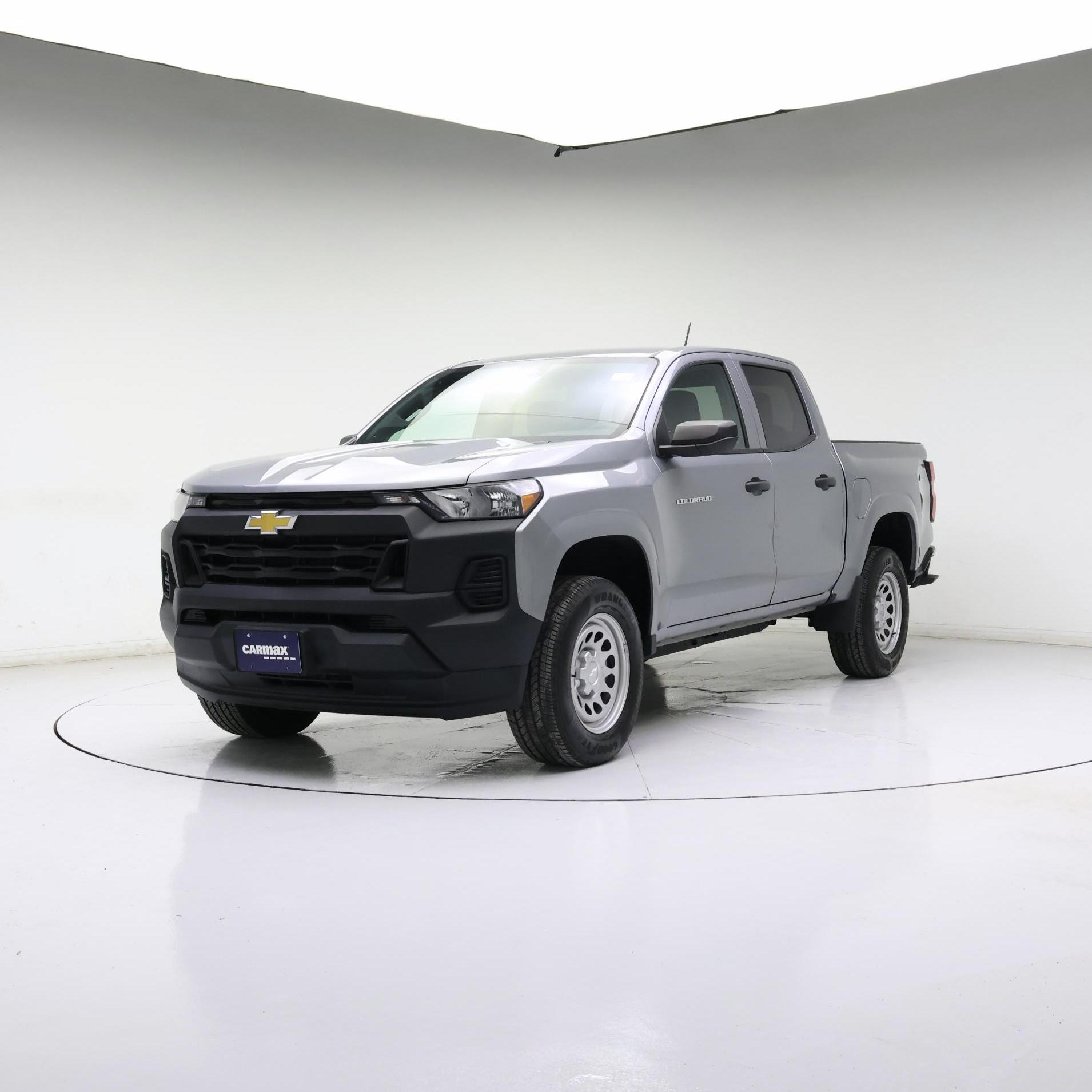 Thumbnail: 2023 Chevrolet Colorado - 4