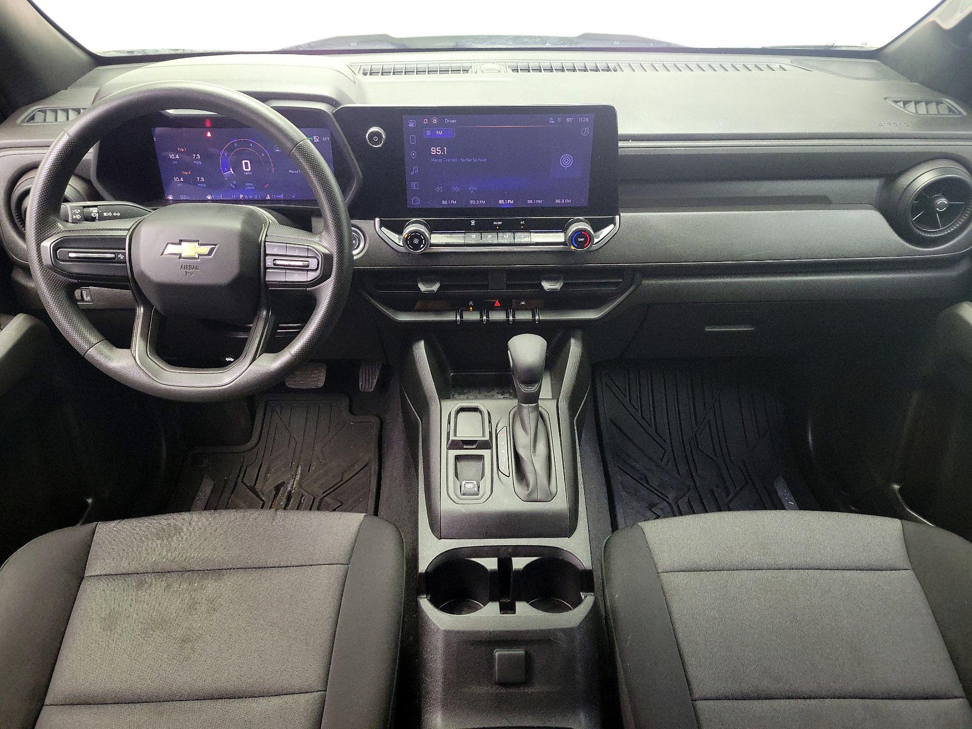 Thumbnail: 2024 Chevrolet Colorado - 9