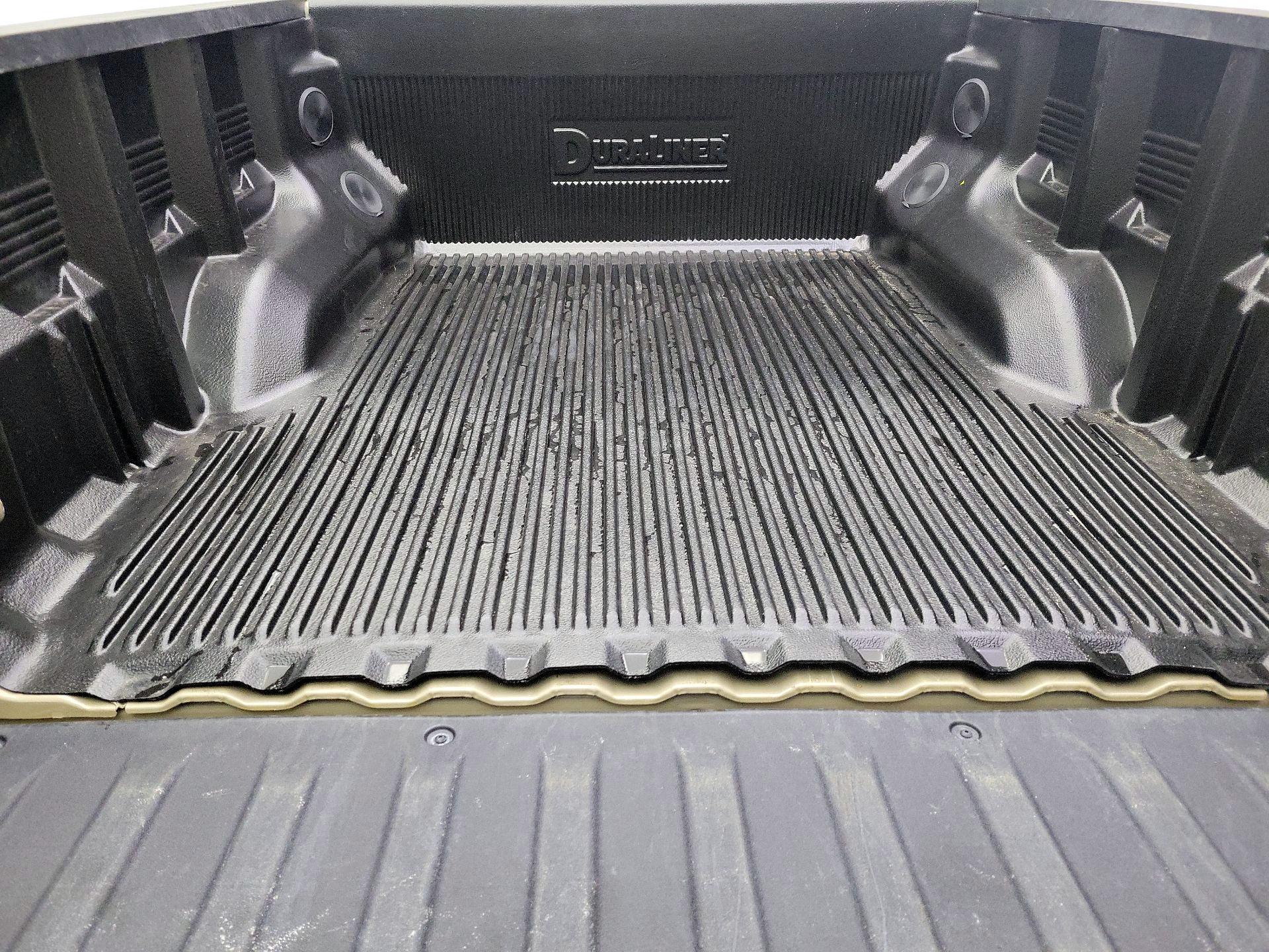 Thumbnail: 2024 Chevrolet Colorado - 20