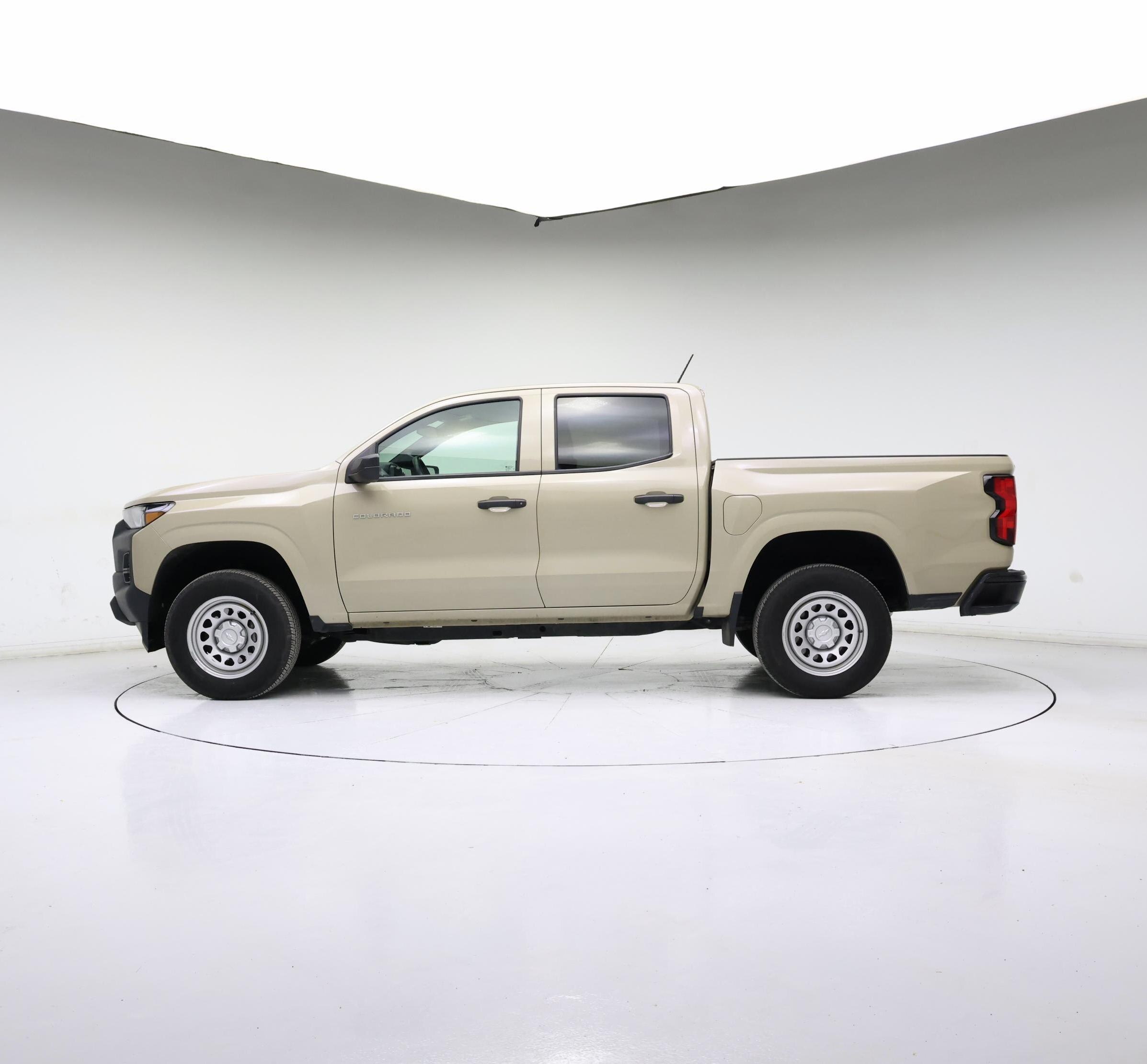 Thumbnail: 2024 Chevrolet Colorado - 7