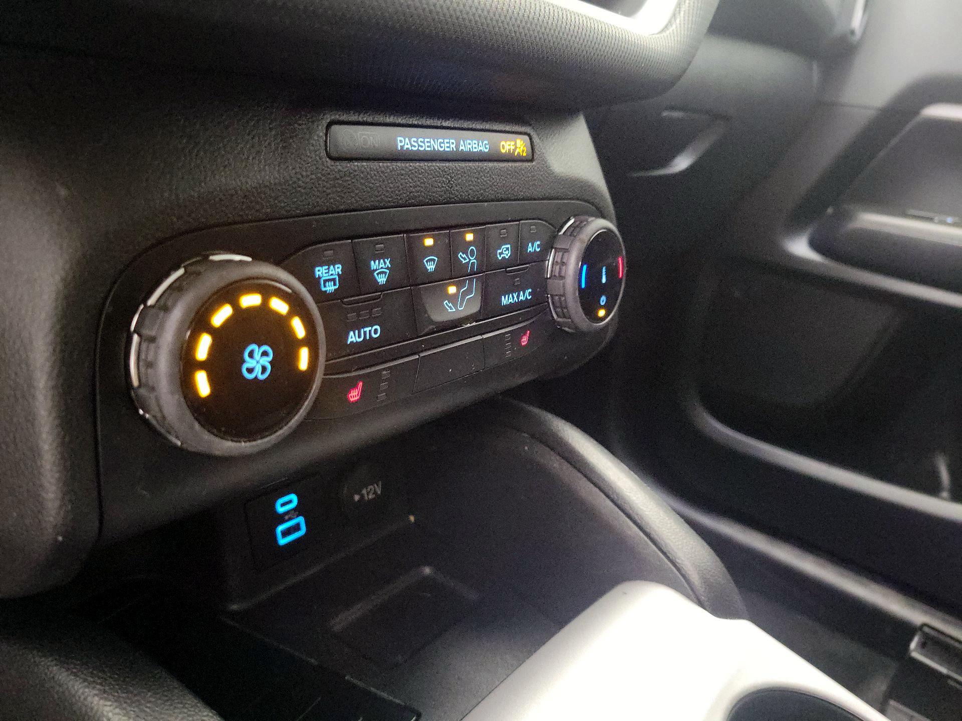 Thumbnail: 2022 Ford Bronco Sport - 16