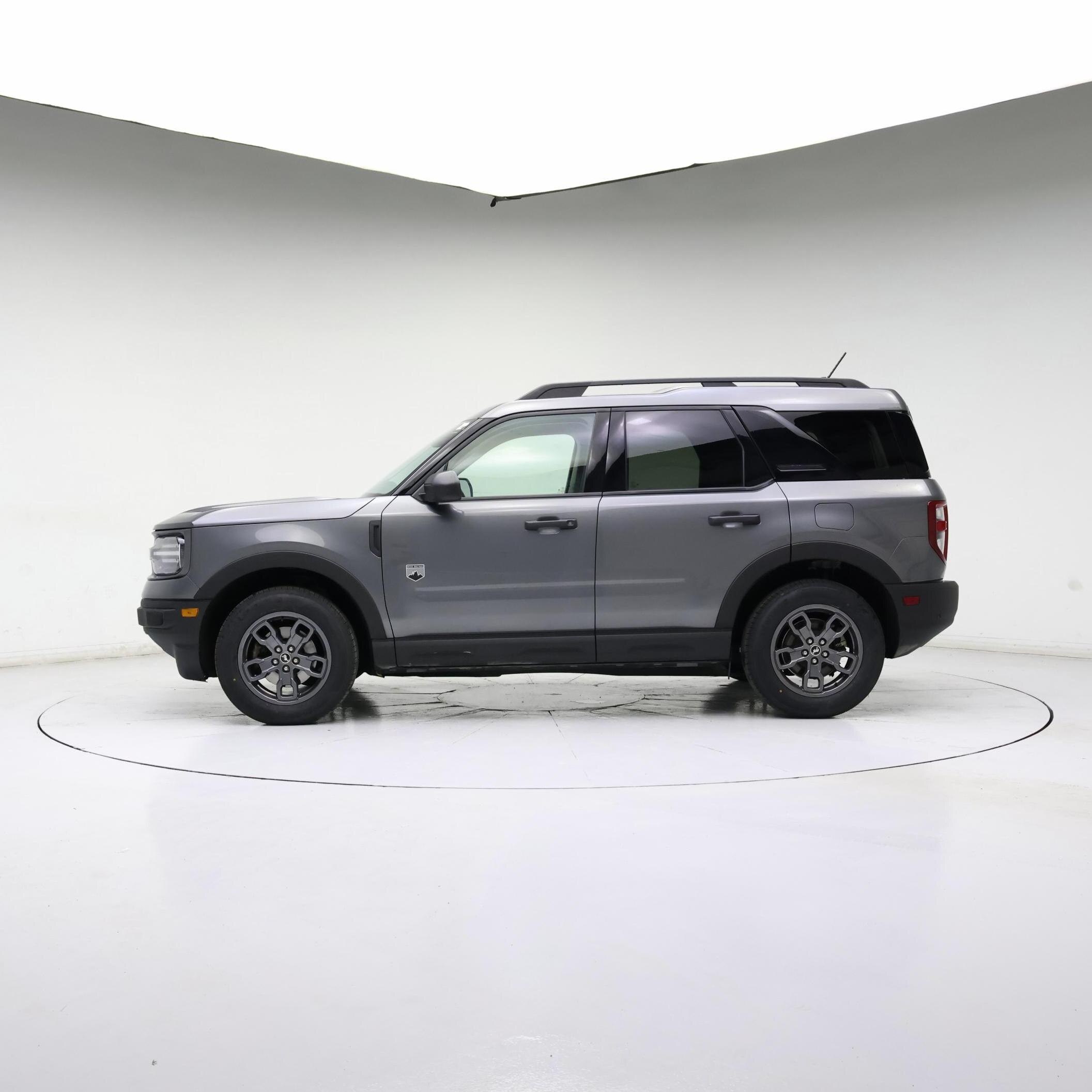 Thumbnail: 2022 Ford Bronco Sport - 3