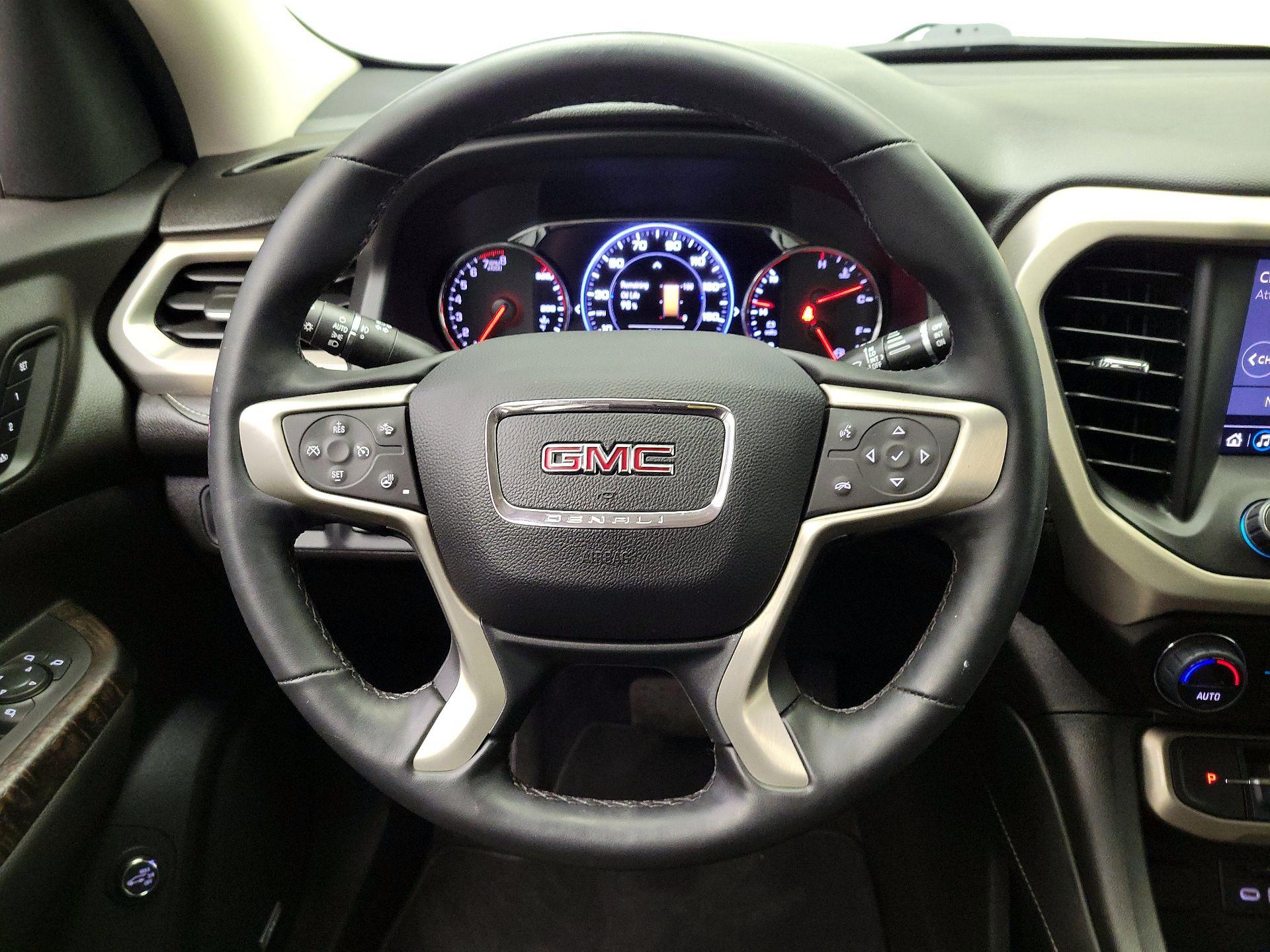 Thumbnail: 2023 GMC Acadia - 10