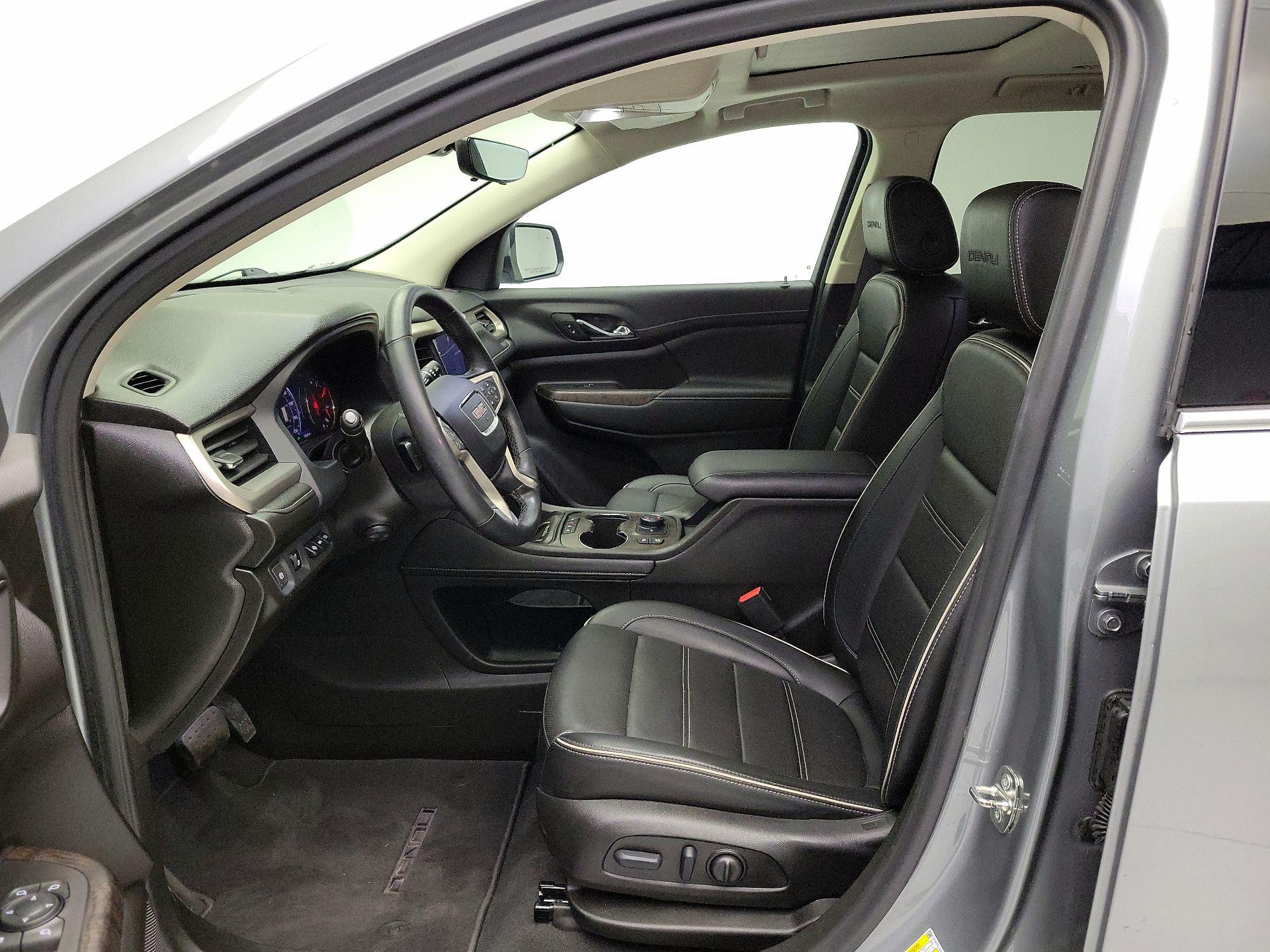 Thumbnail: 2023 GMC Acadia - 11