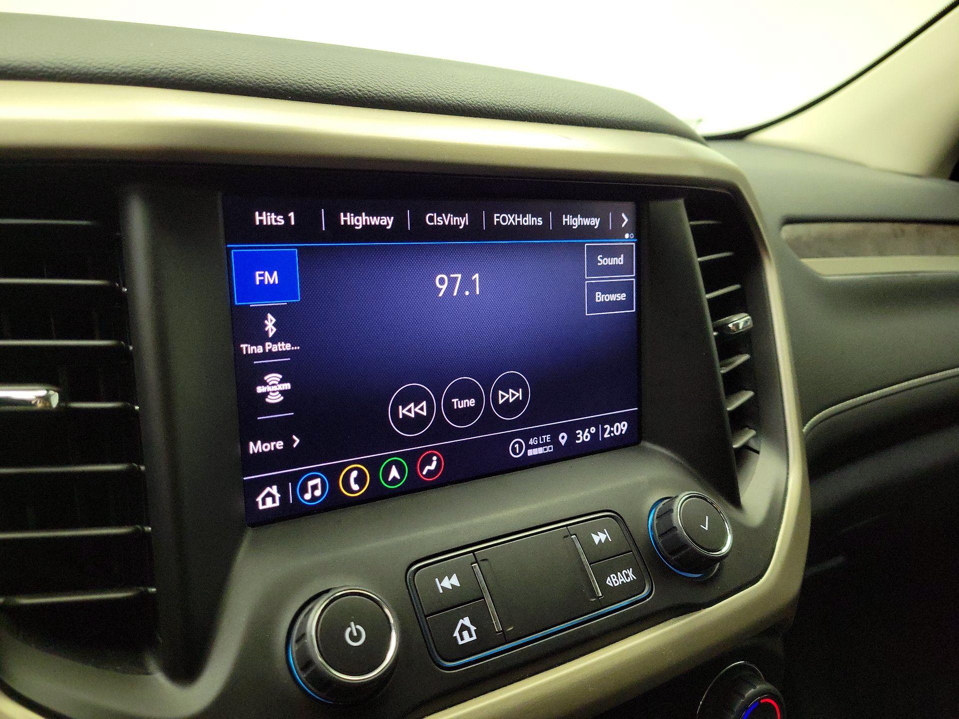 Thumbnail: 2023 GMC Acadia - 14