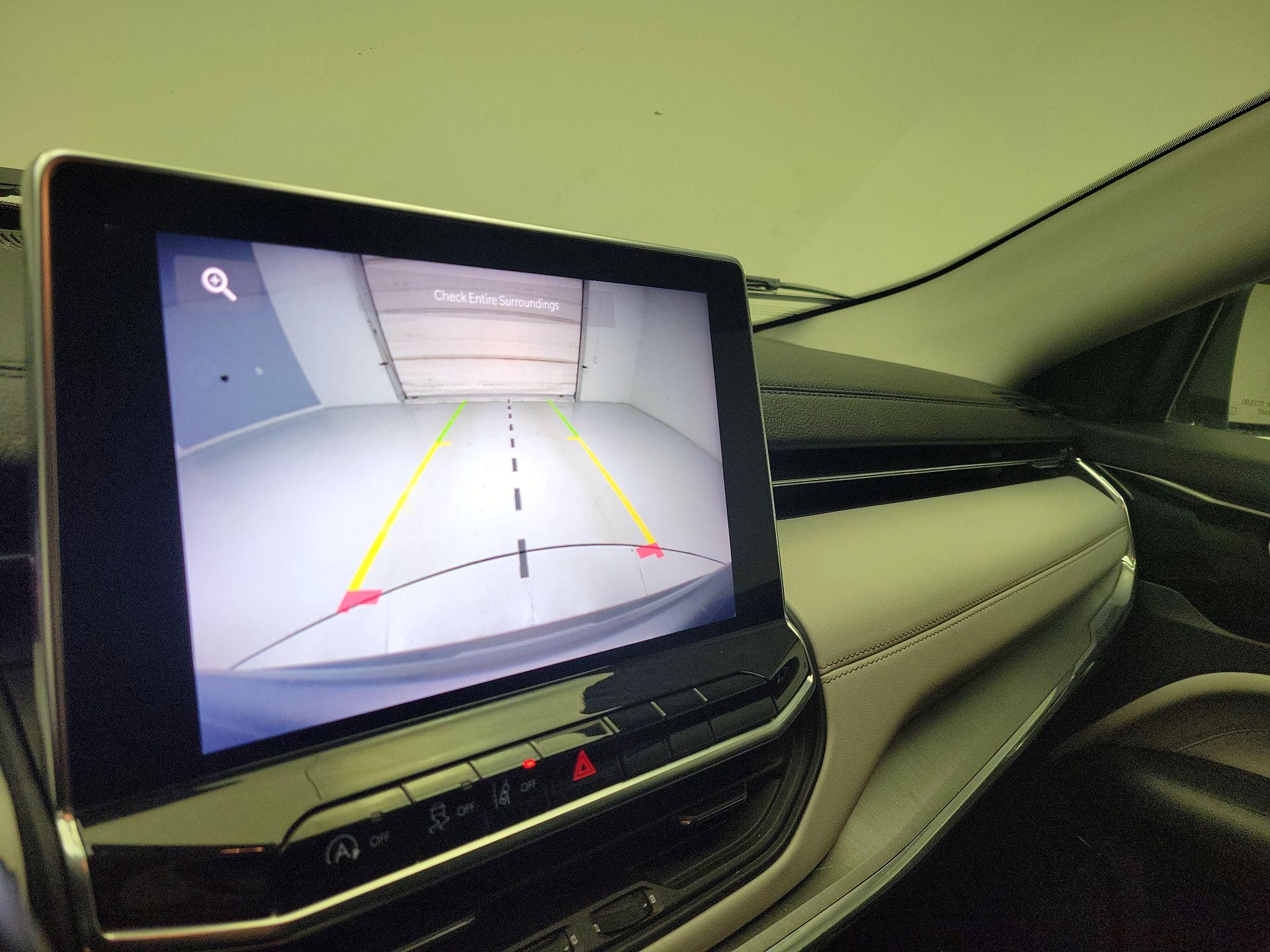 Thumbnail: 2022 Jeep Compass - 14