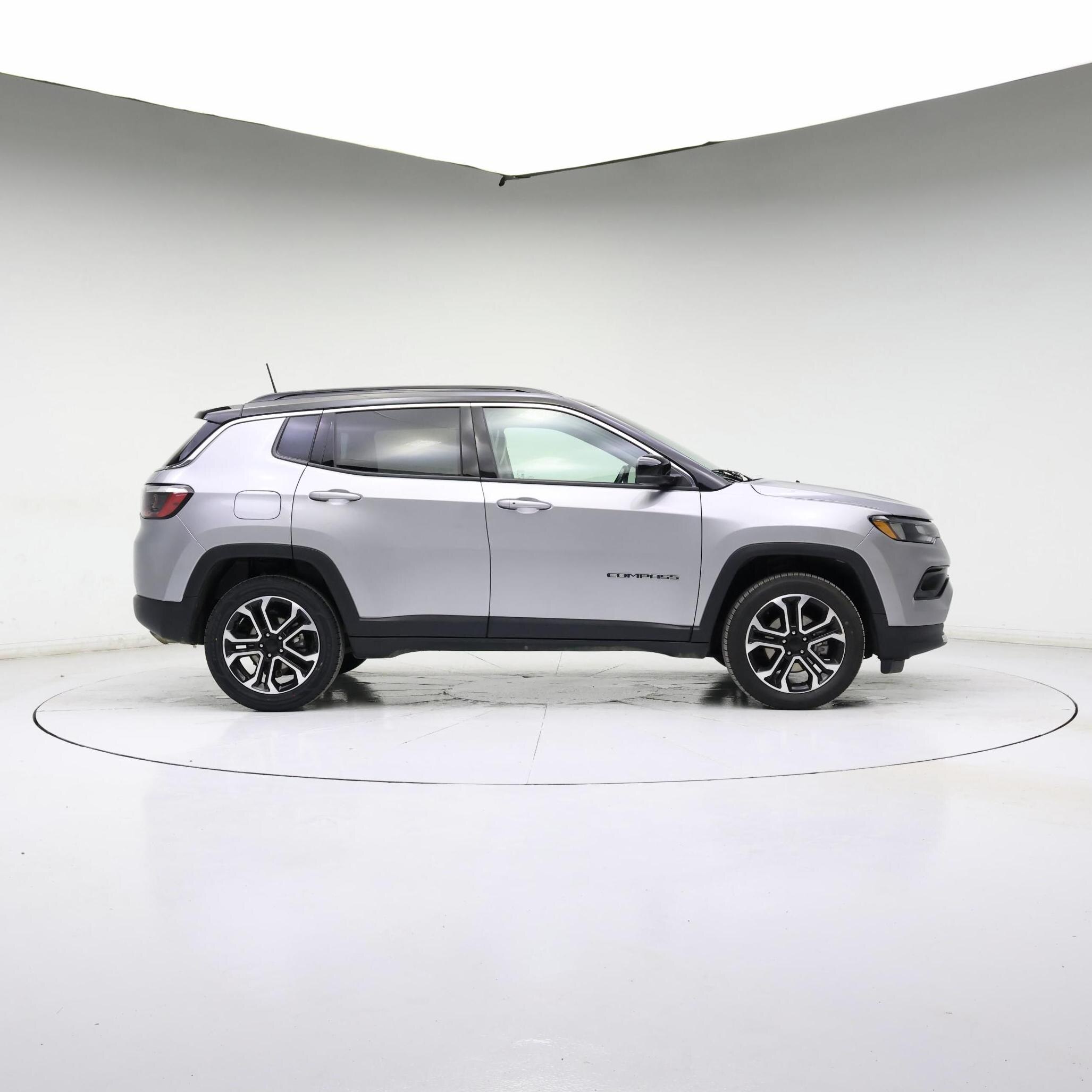 Thumbnail: 2022 Jeep Compass - 7