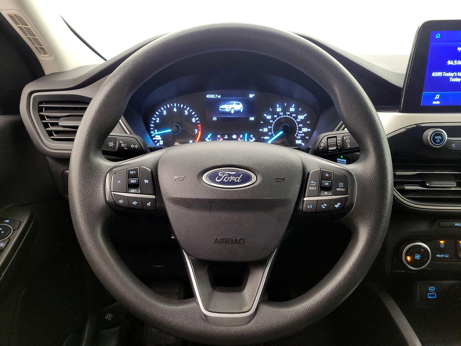 Thumbnail: 2022 Ford Escape - 10