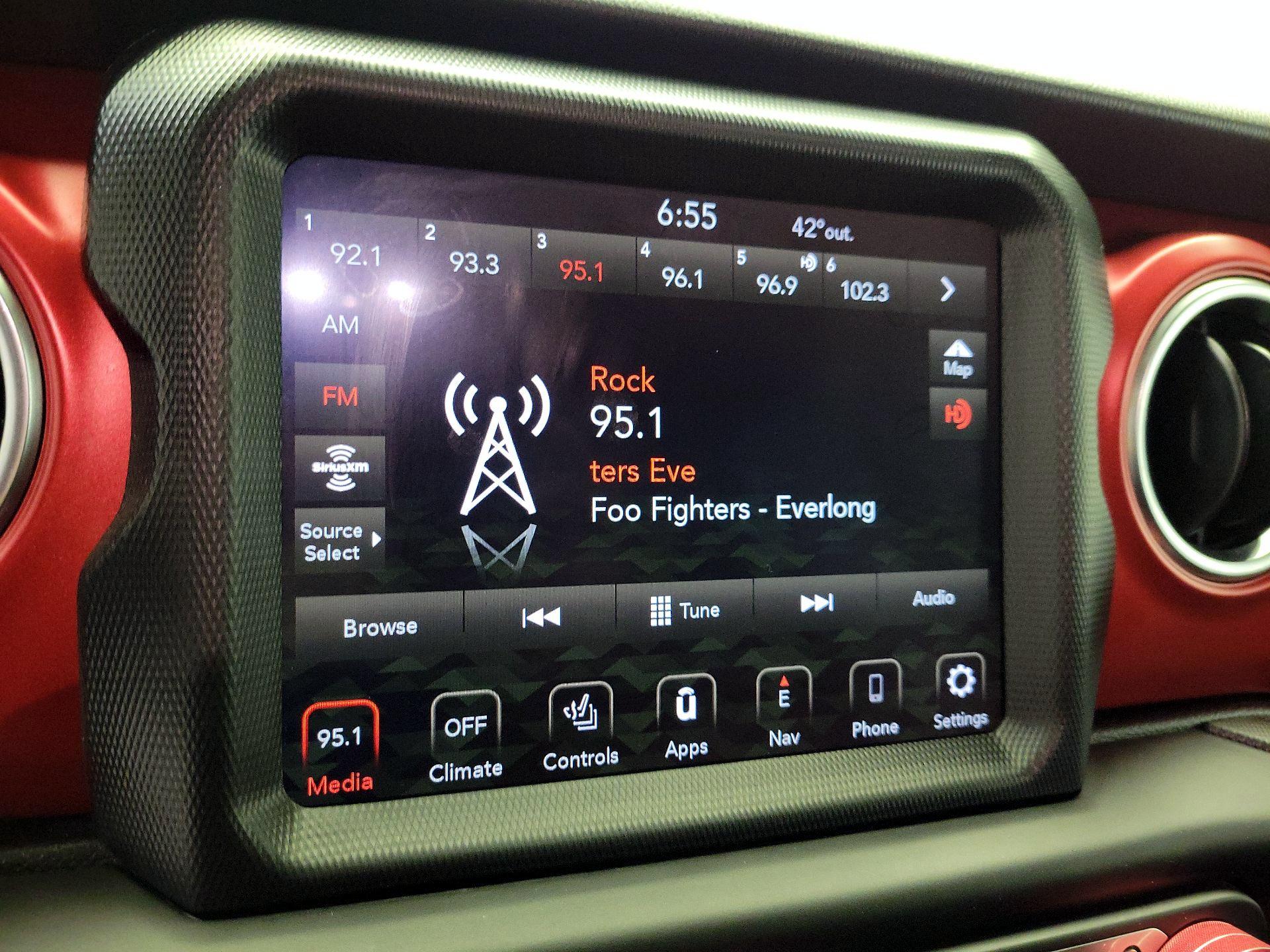 Thumbnail: 2022 Jeep Gladiator - 14