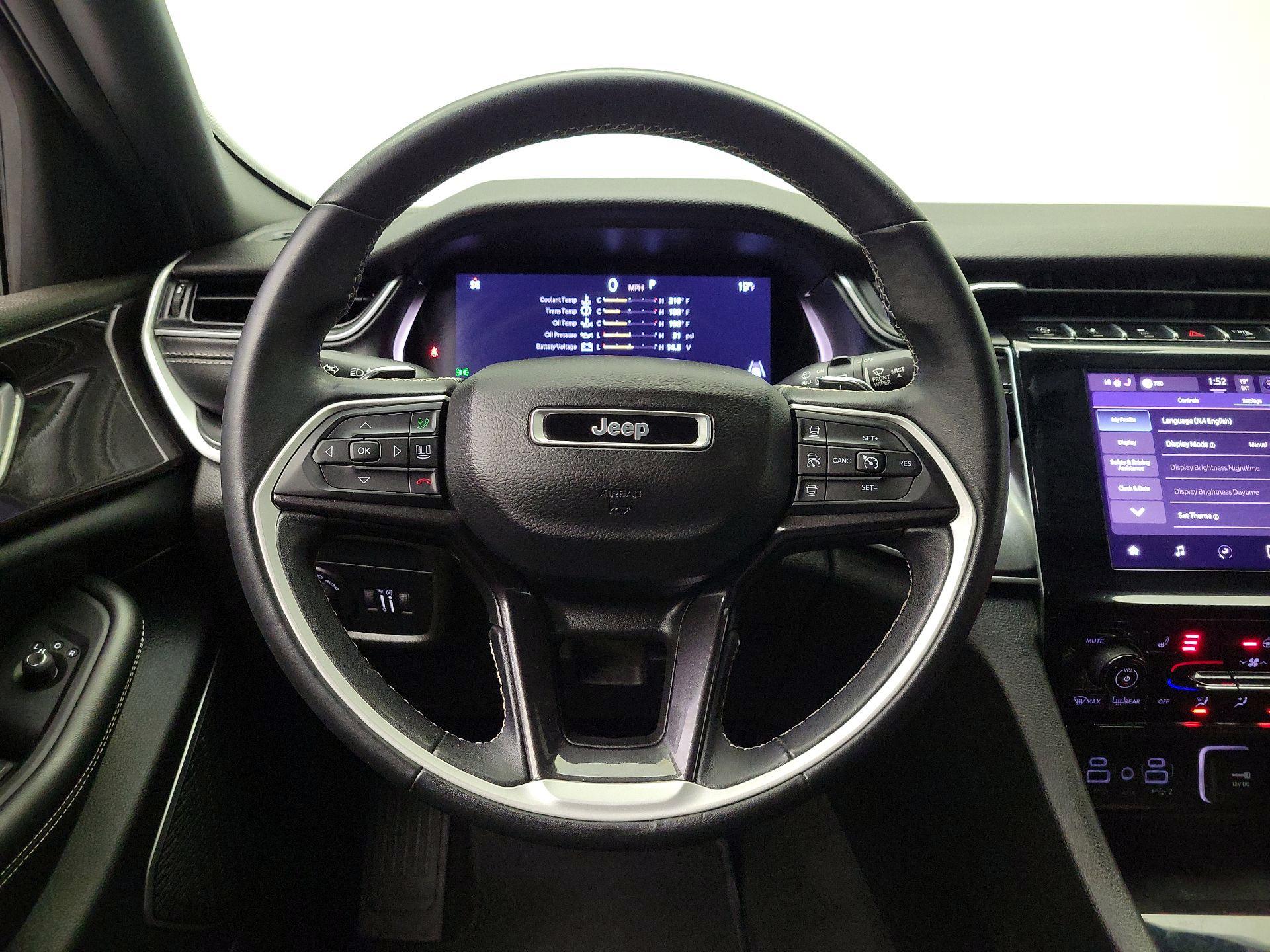 Thumbnail: 2022 Jeep Grand Cherokee - 10