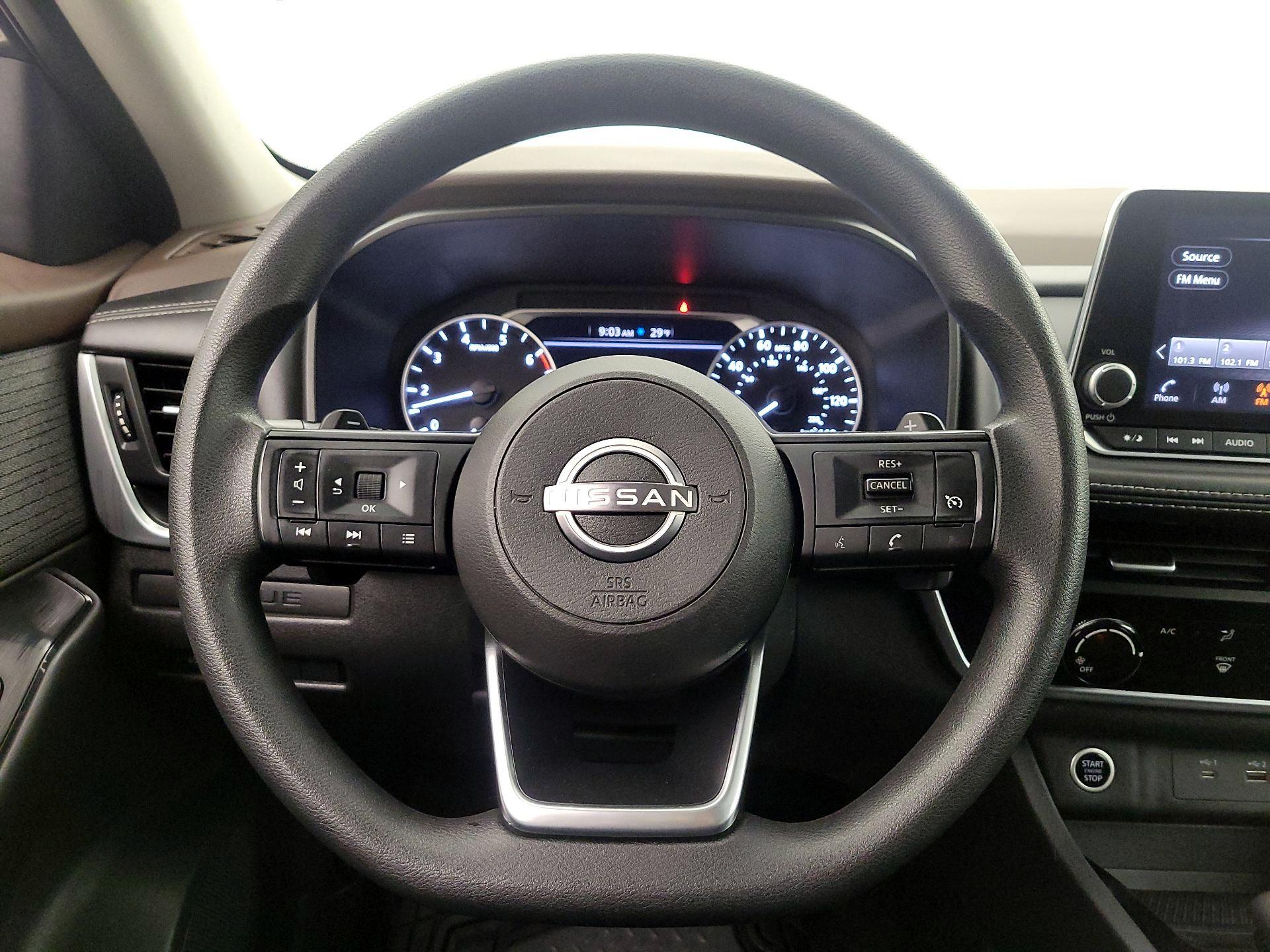 Thumbnail: 2023 Nissan Rogue - 10