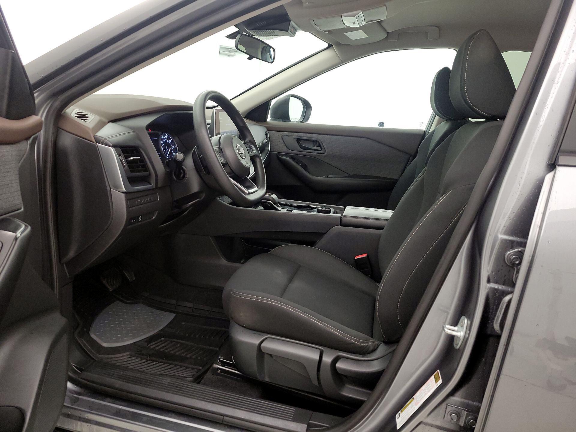 Thumbnail: 2023 Nissan Rogue - 11