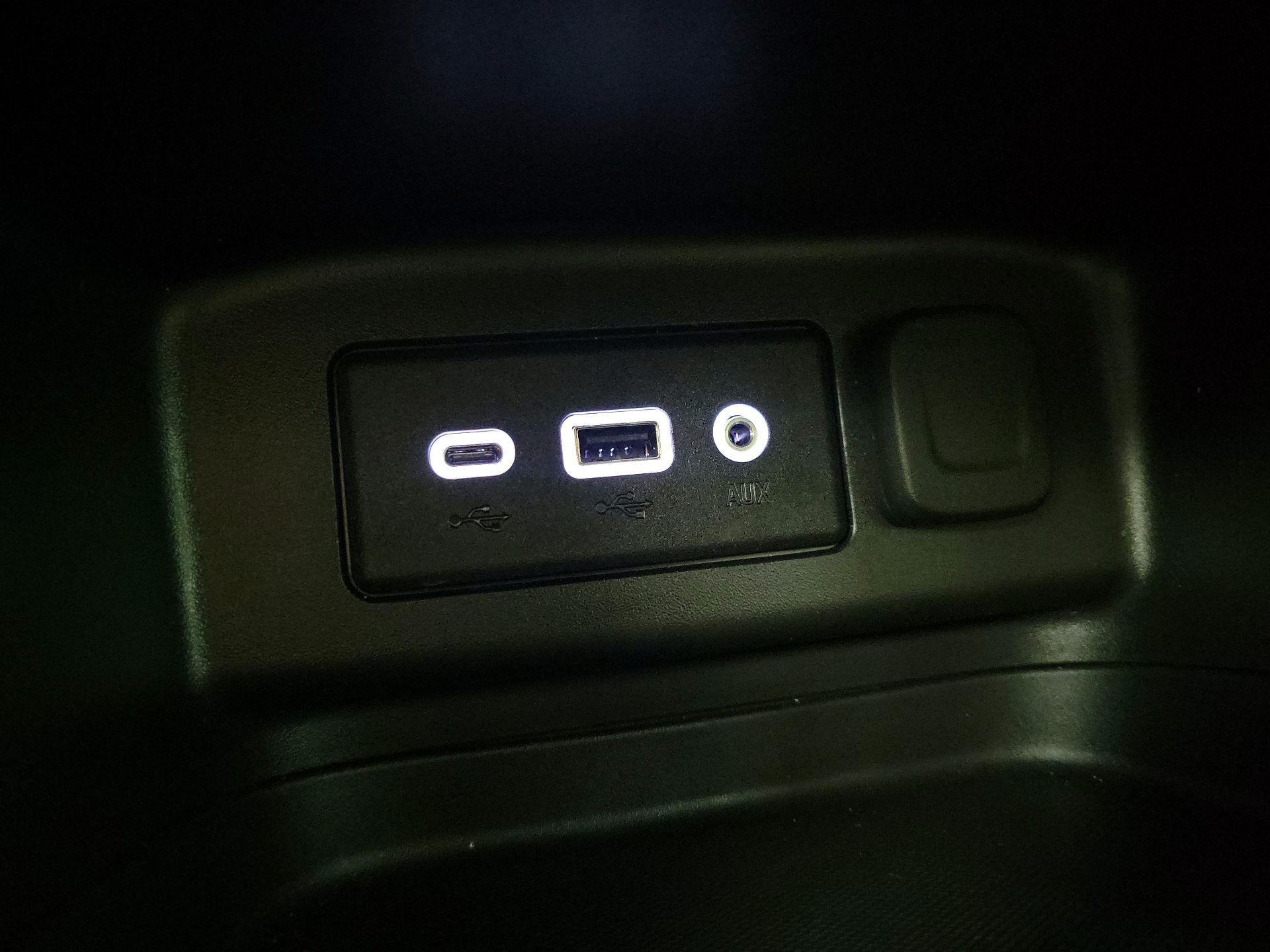 Thumbnail: 2023 Chevrolet Equinox - 18