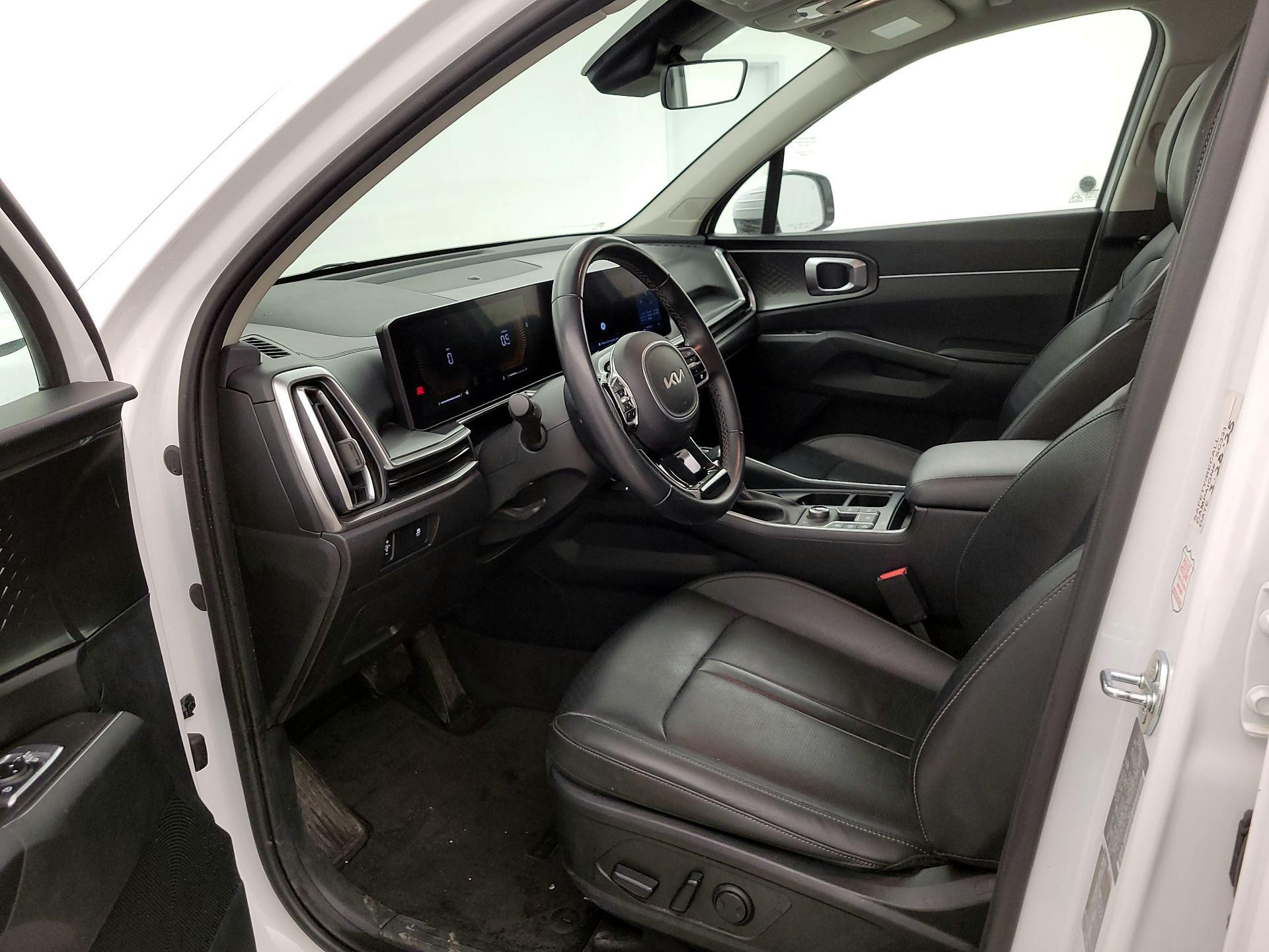 Thumbnail: 2024 Kia Sorento - 11