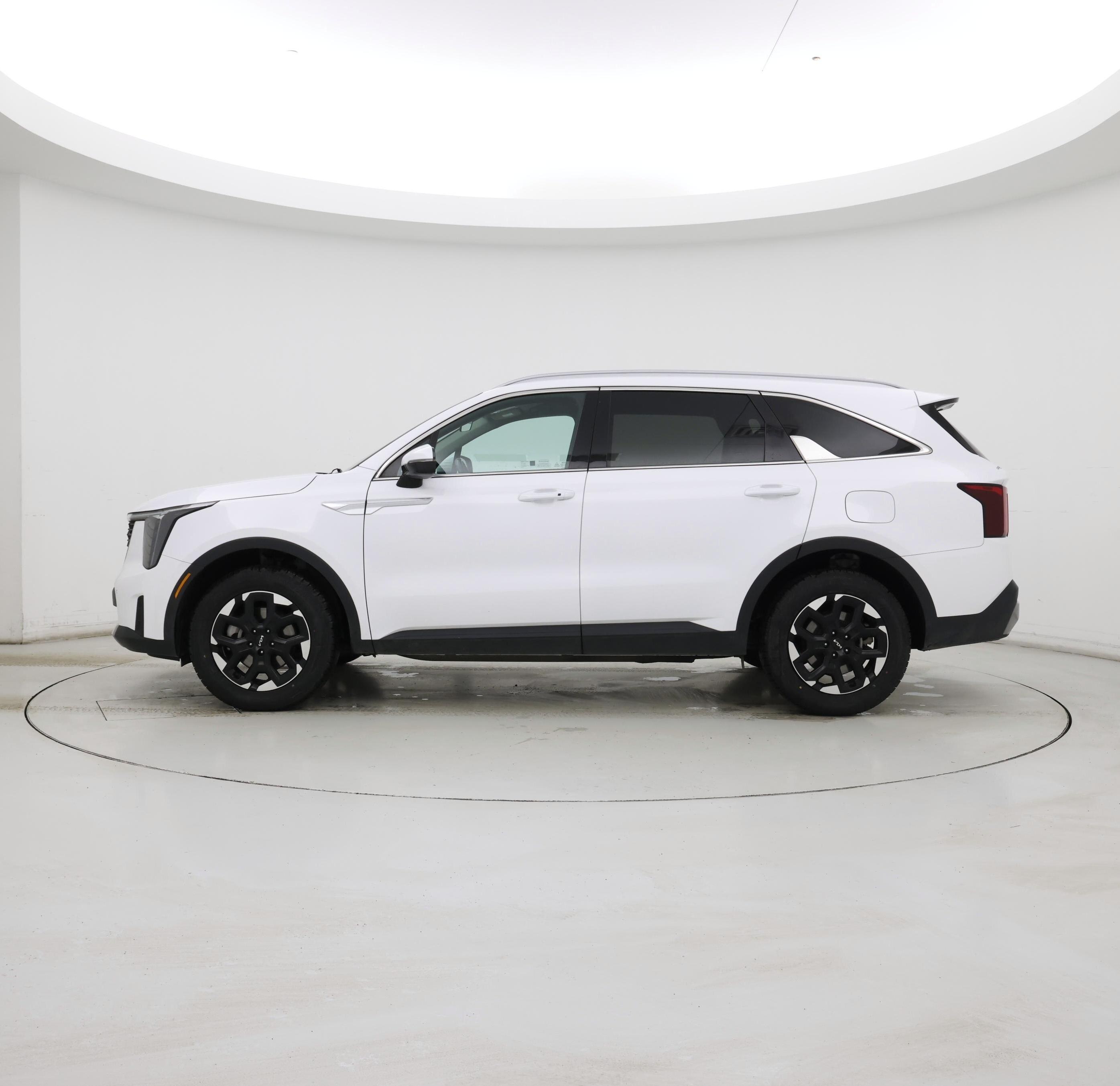 Thumbnail: 2024 Kia Sorento - 3