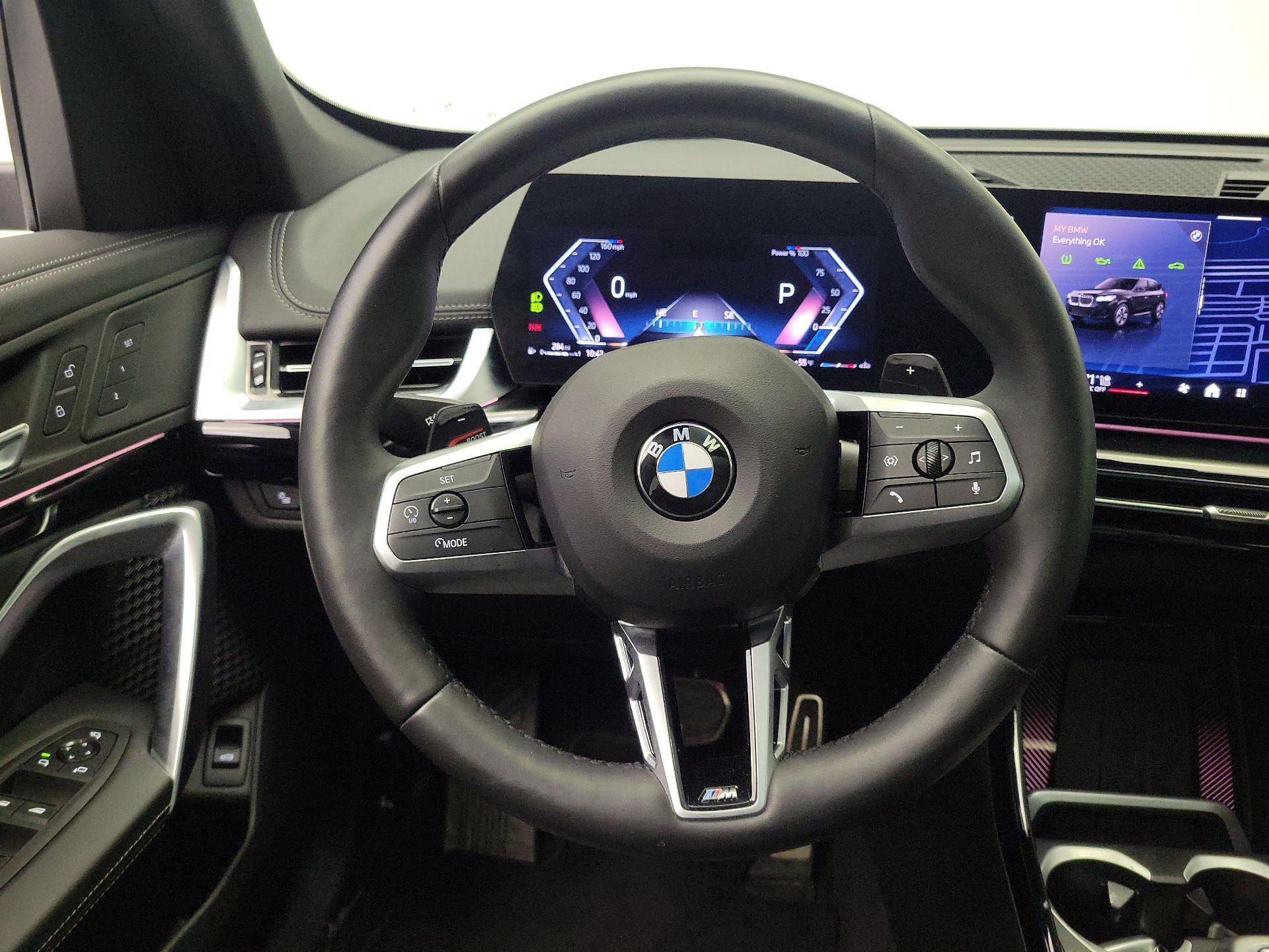 Thumbnail: 2025 BMW X1 - 10