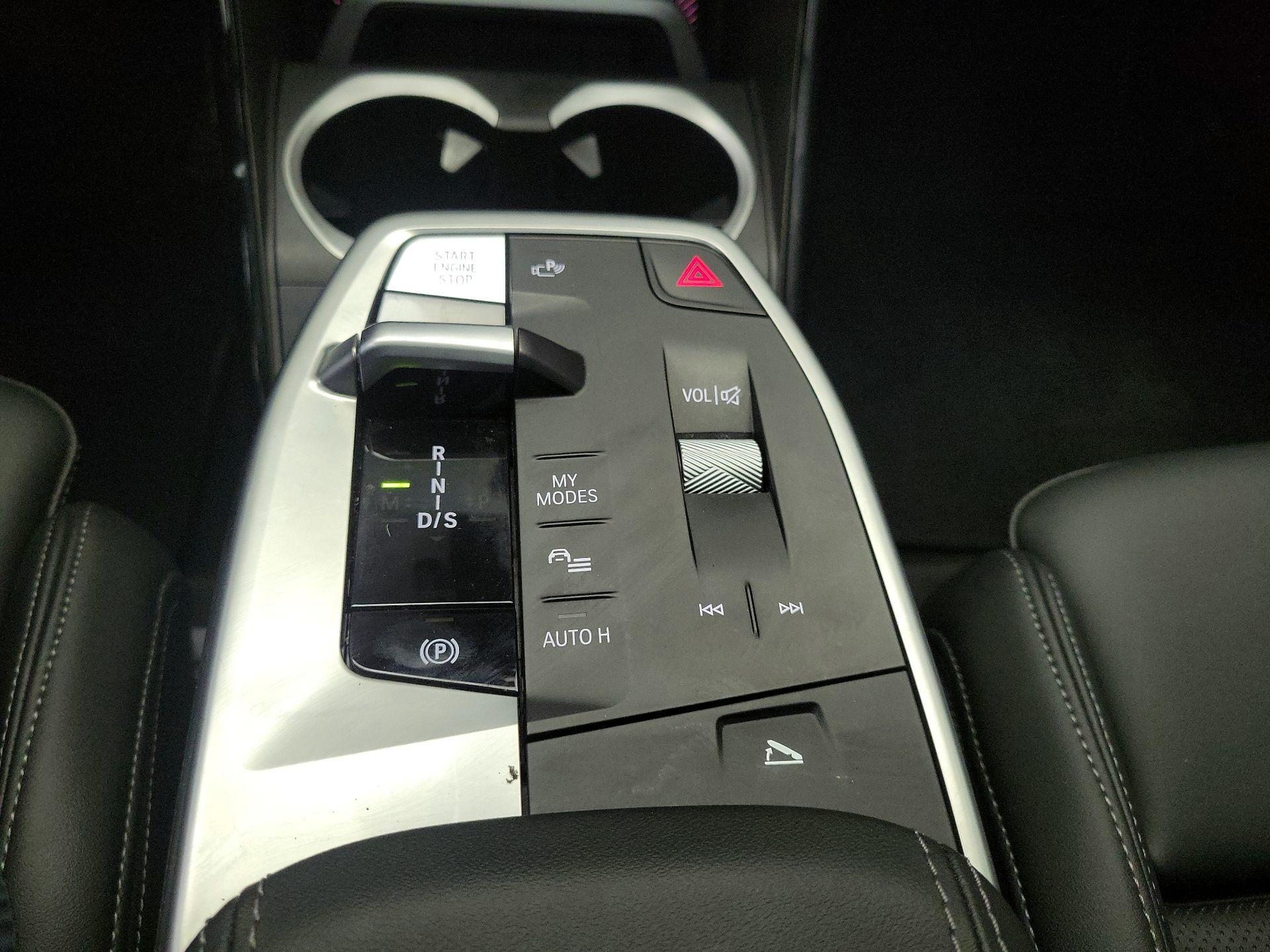 Thumbnail: 2025 BMW X1 - 18