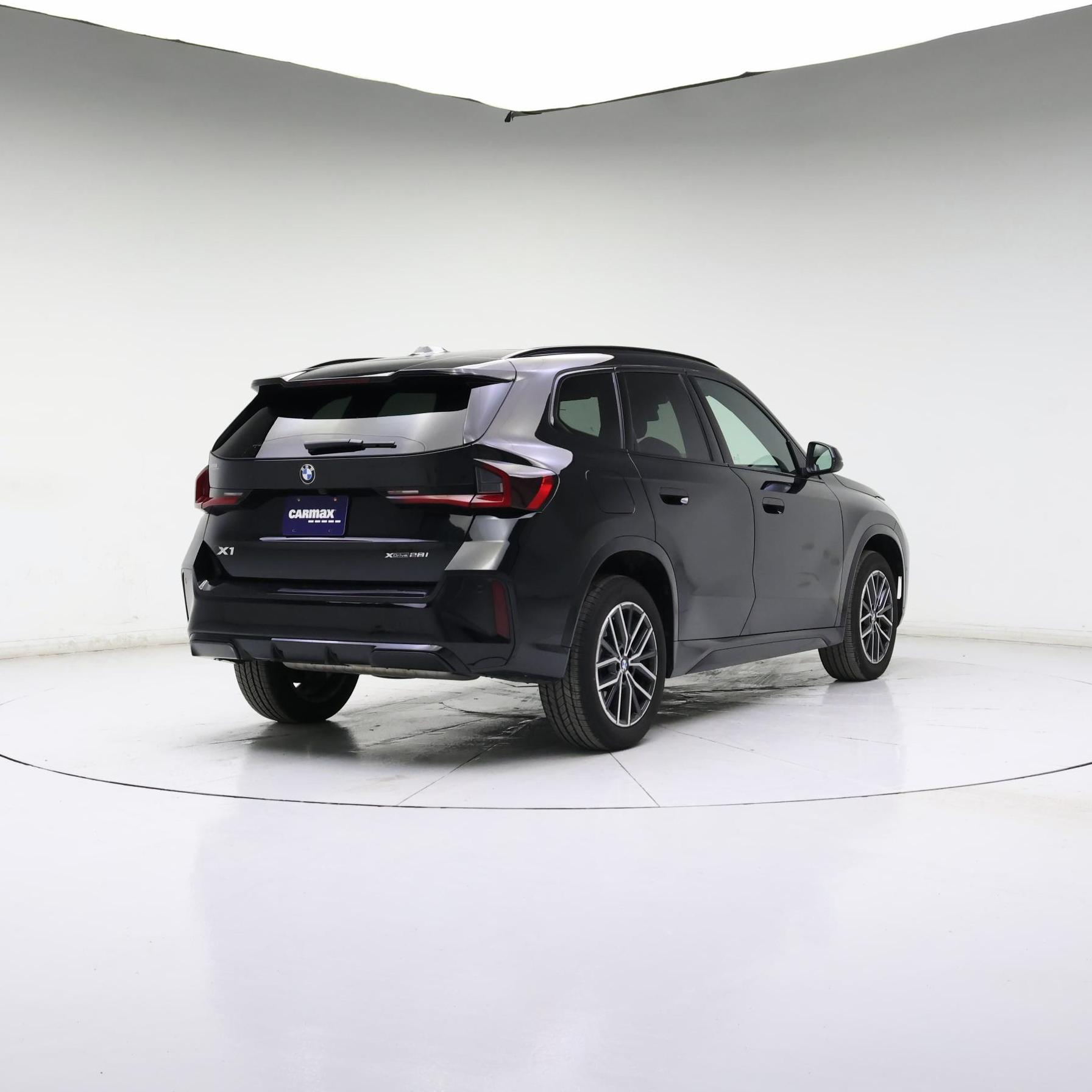 Thumbnail: 2025 BMW X1 - 4