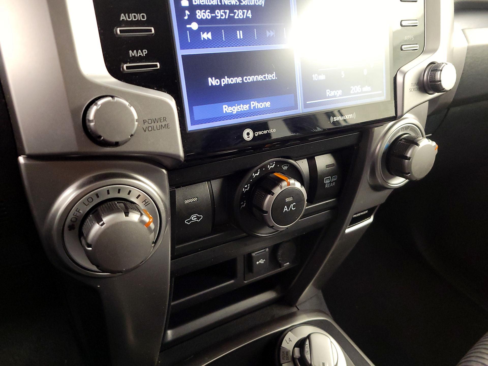 Thumbnail: 2024 Toyota 4Runner - 17