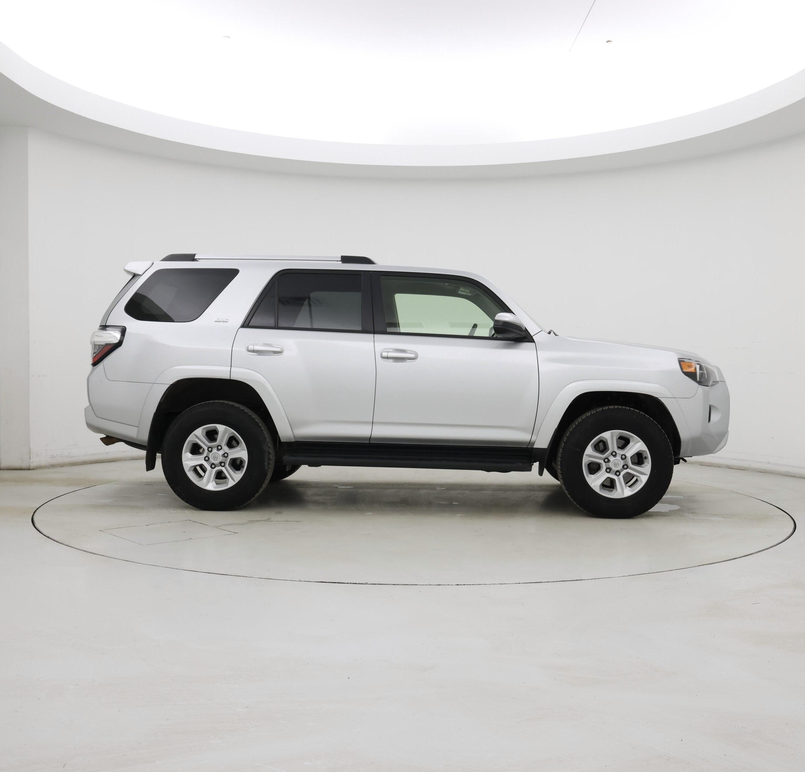 Thumbnail: 2024 Toyota 4Runner - 7