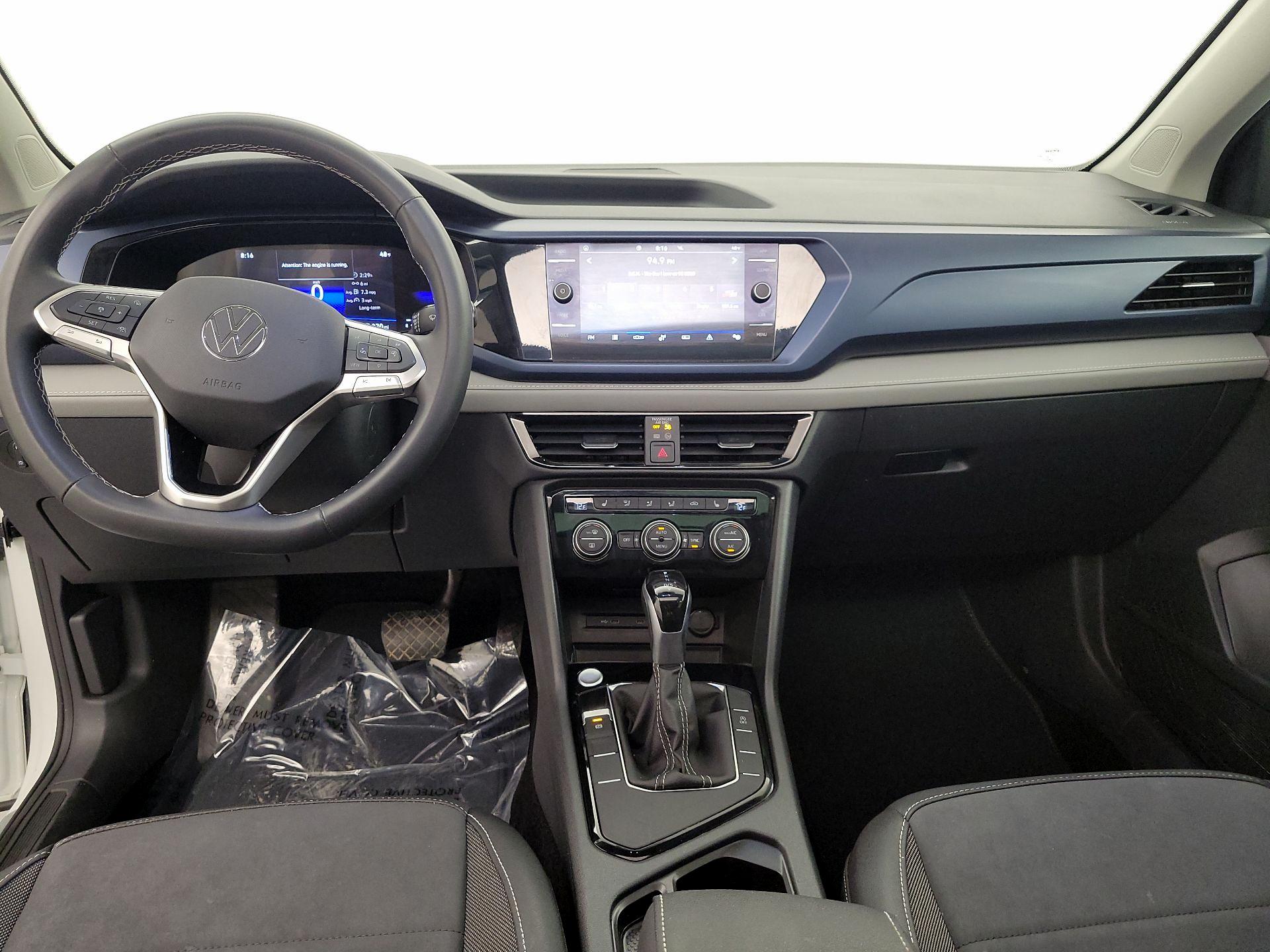 Thumbnail: 2024 Volkswagen Taos - 9