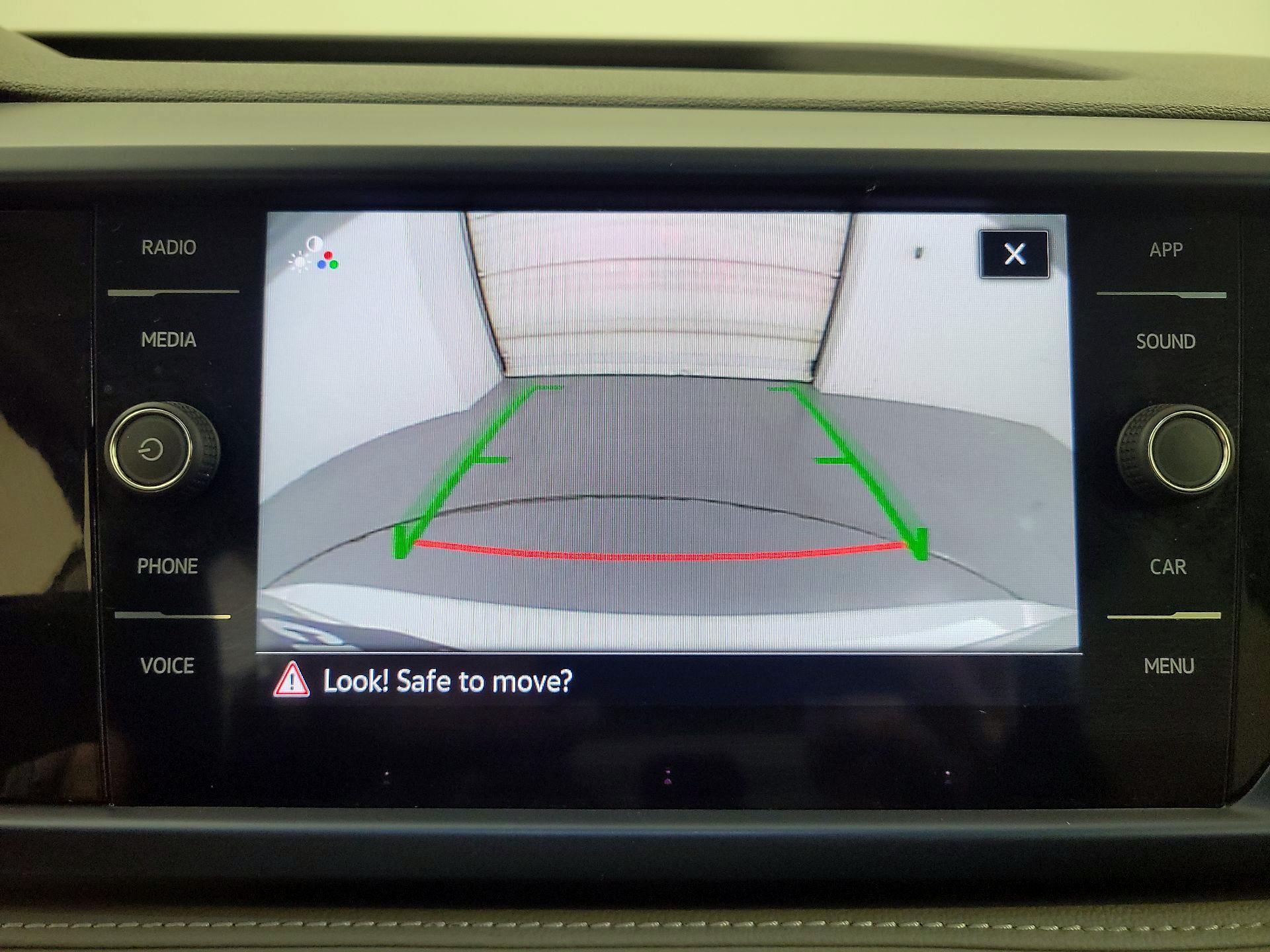 Thumbnail: 2024 Volkswagen Taos - 14