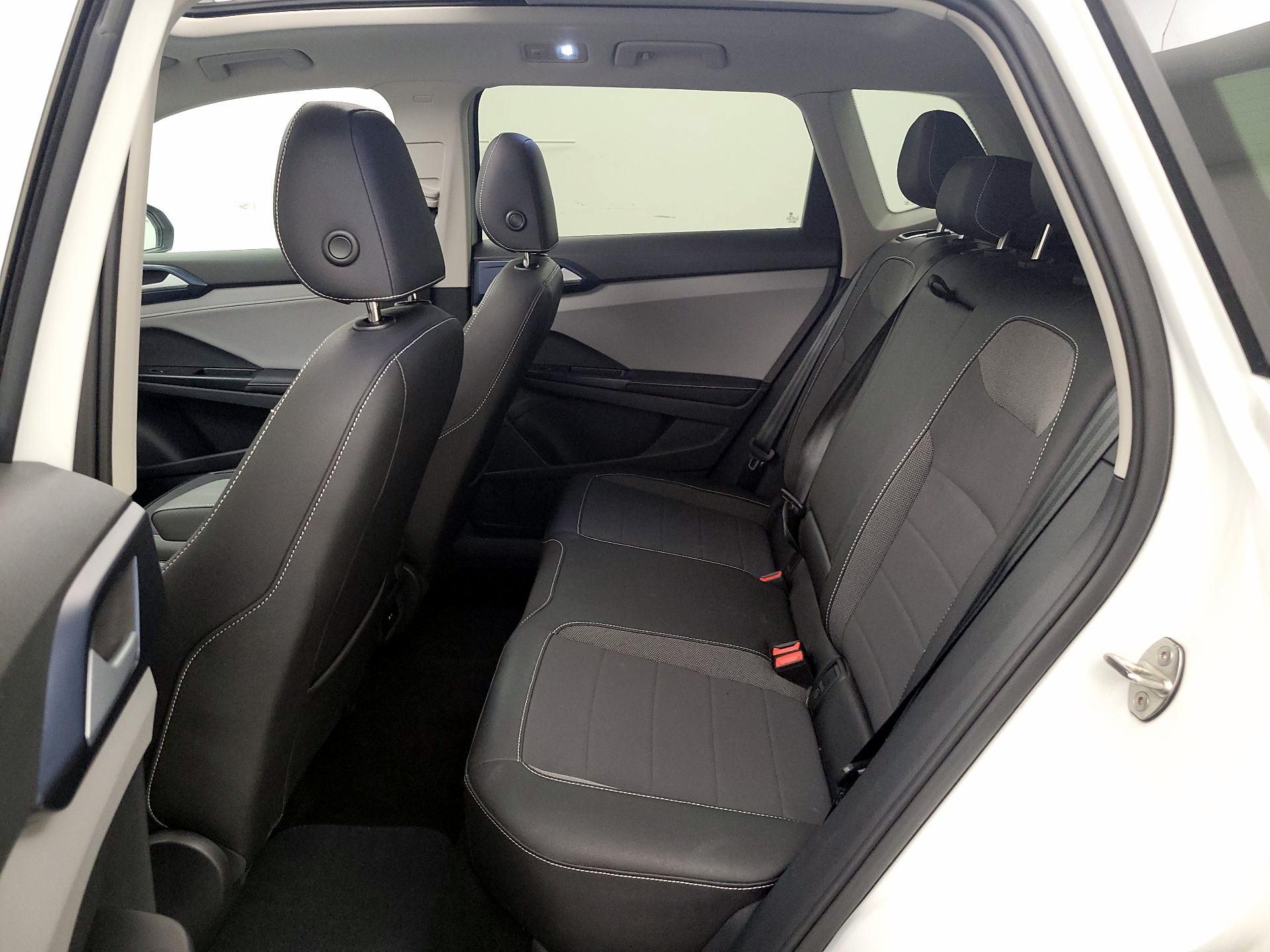 Thumbnail: 2024 Volkswagen Taos - 20