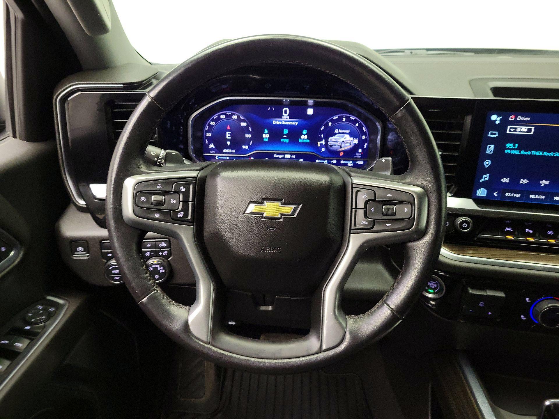 Thumbnail: 2022 Chevrolet Silverado 1500 - 10