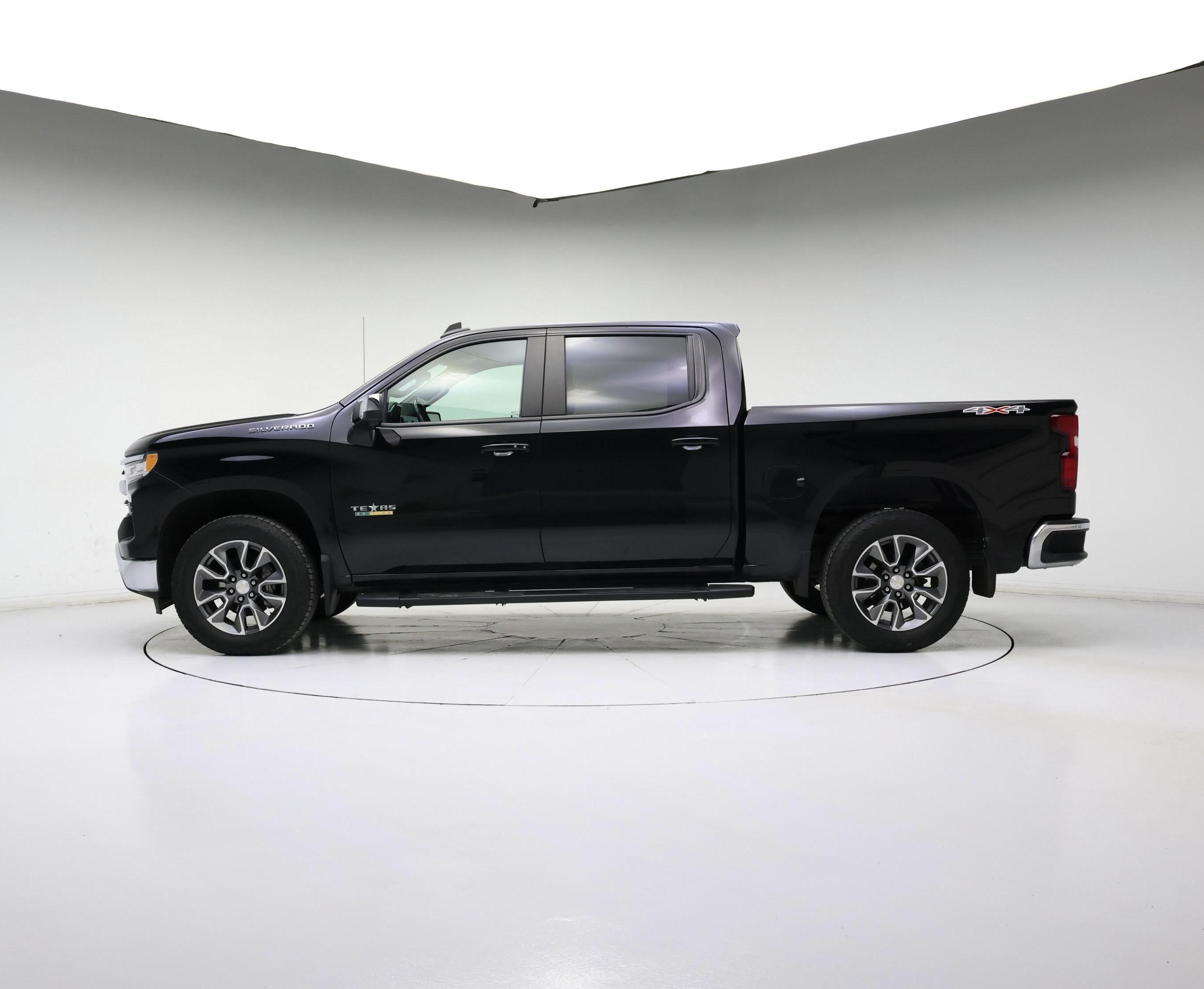 Thumbnail: 2022 Chevrolet Silverado 1500 - 3