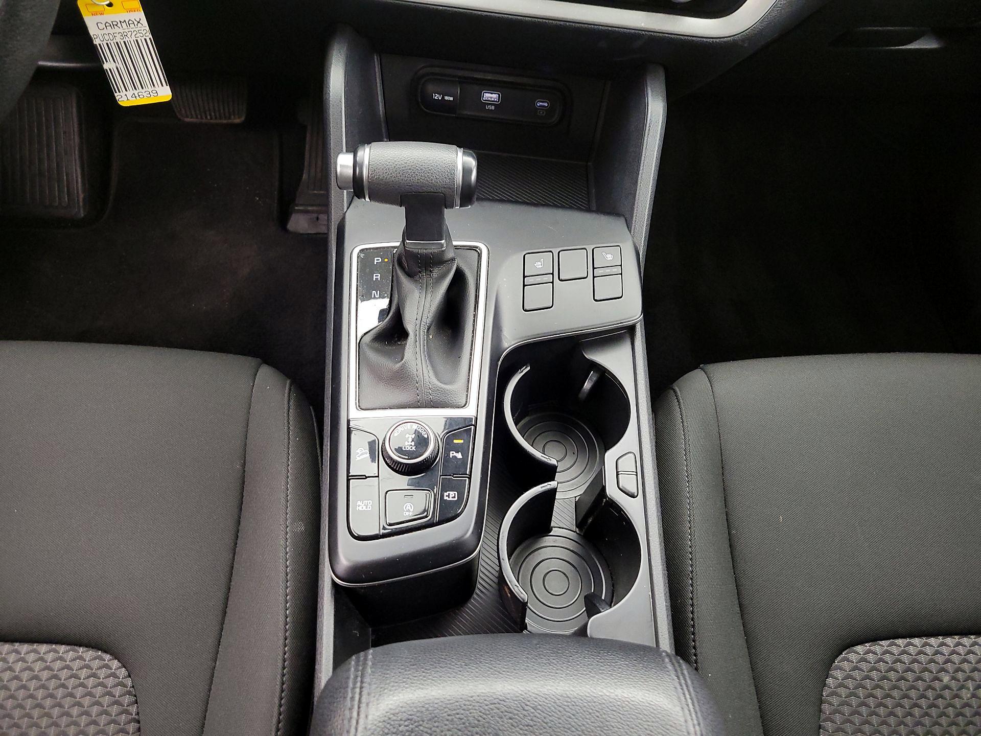 Thumbnail: 2024 Kia Sportage - 17