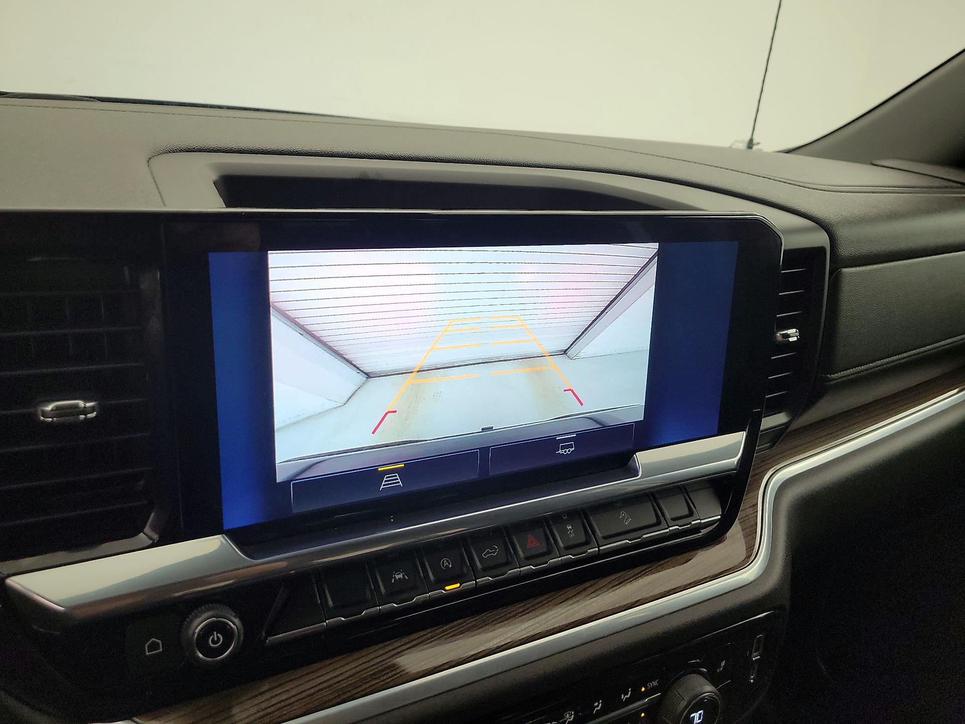 Thumbnail: 2022 Chevrolet Silverado 1500 - 15