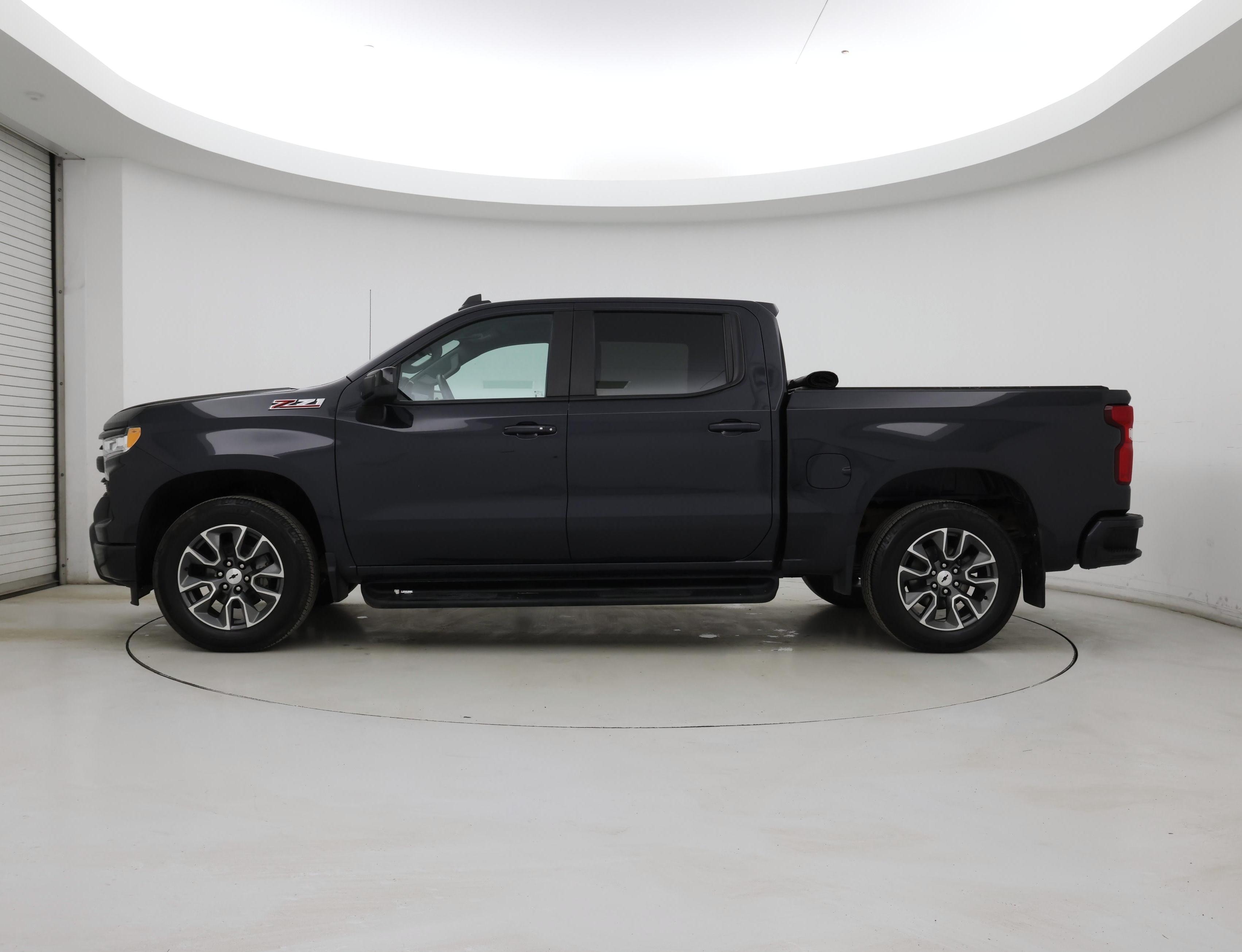 Thumbnail: 2022 Chevrolet Silverado 1500 - 3